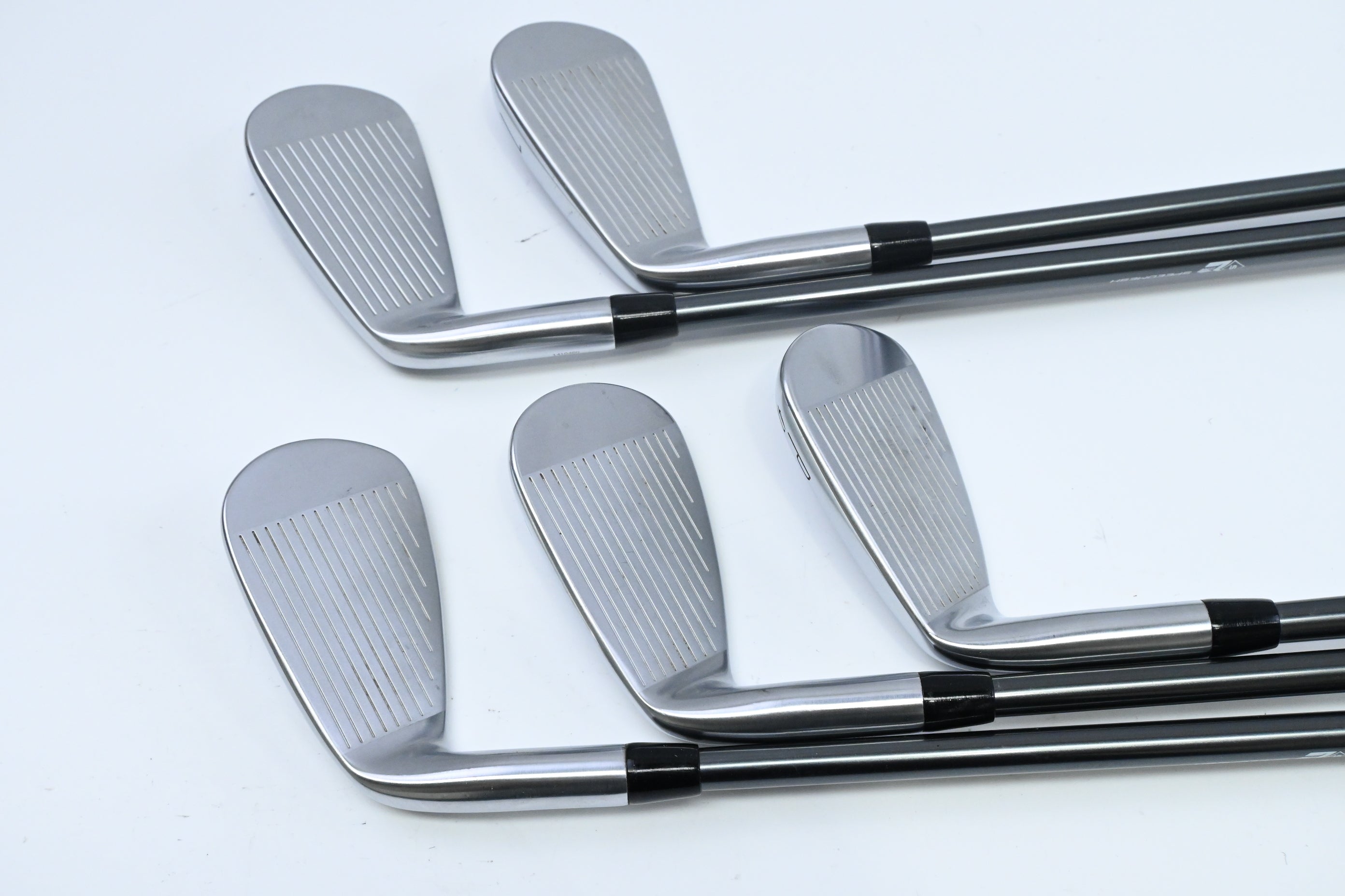 Titleist T250* 2025 Irons / 6-PW / Regular Flex MMT Speedmesh 65 Shaft