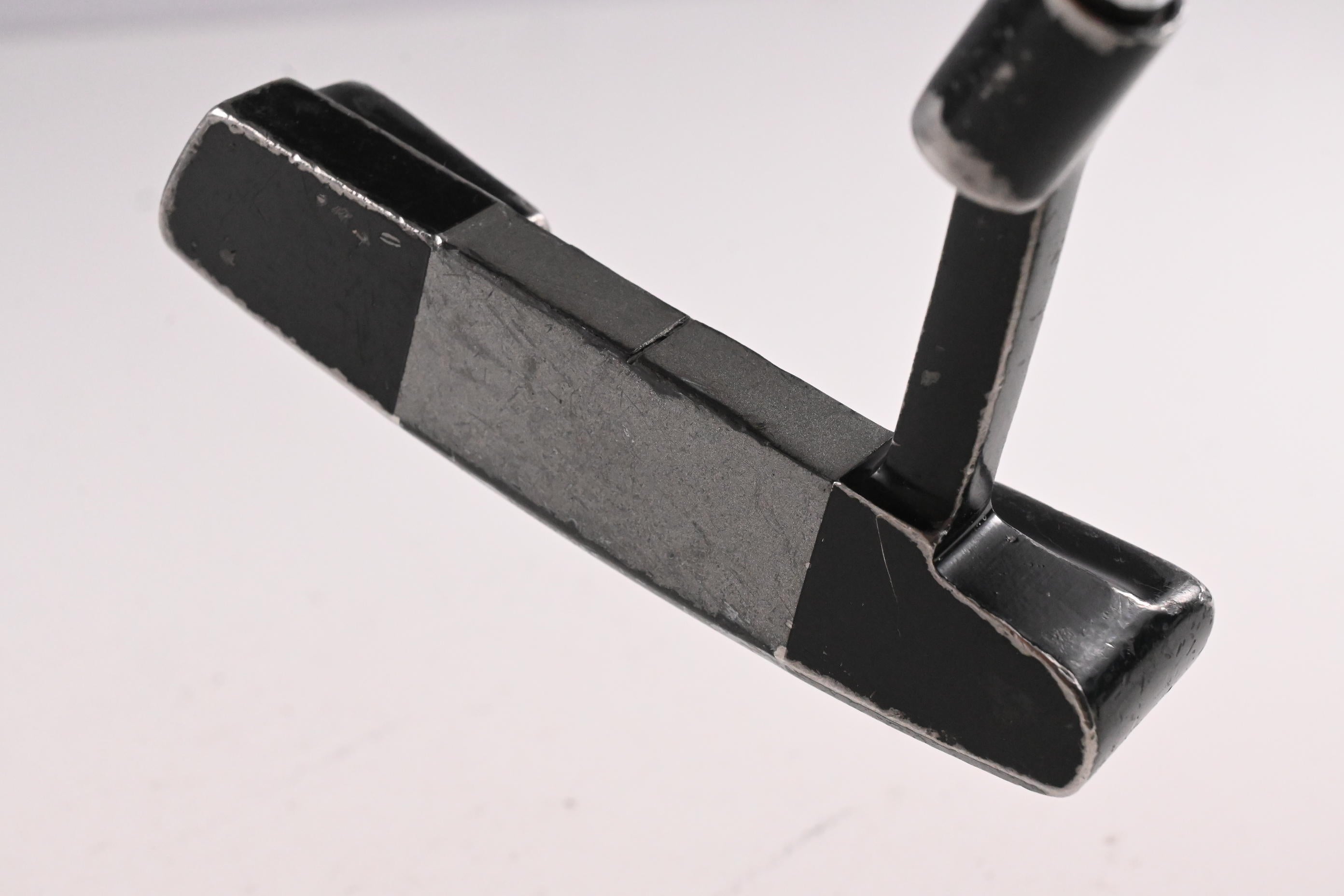 Never Compromise Z/I Delta Putter / 32 Inch