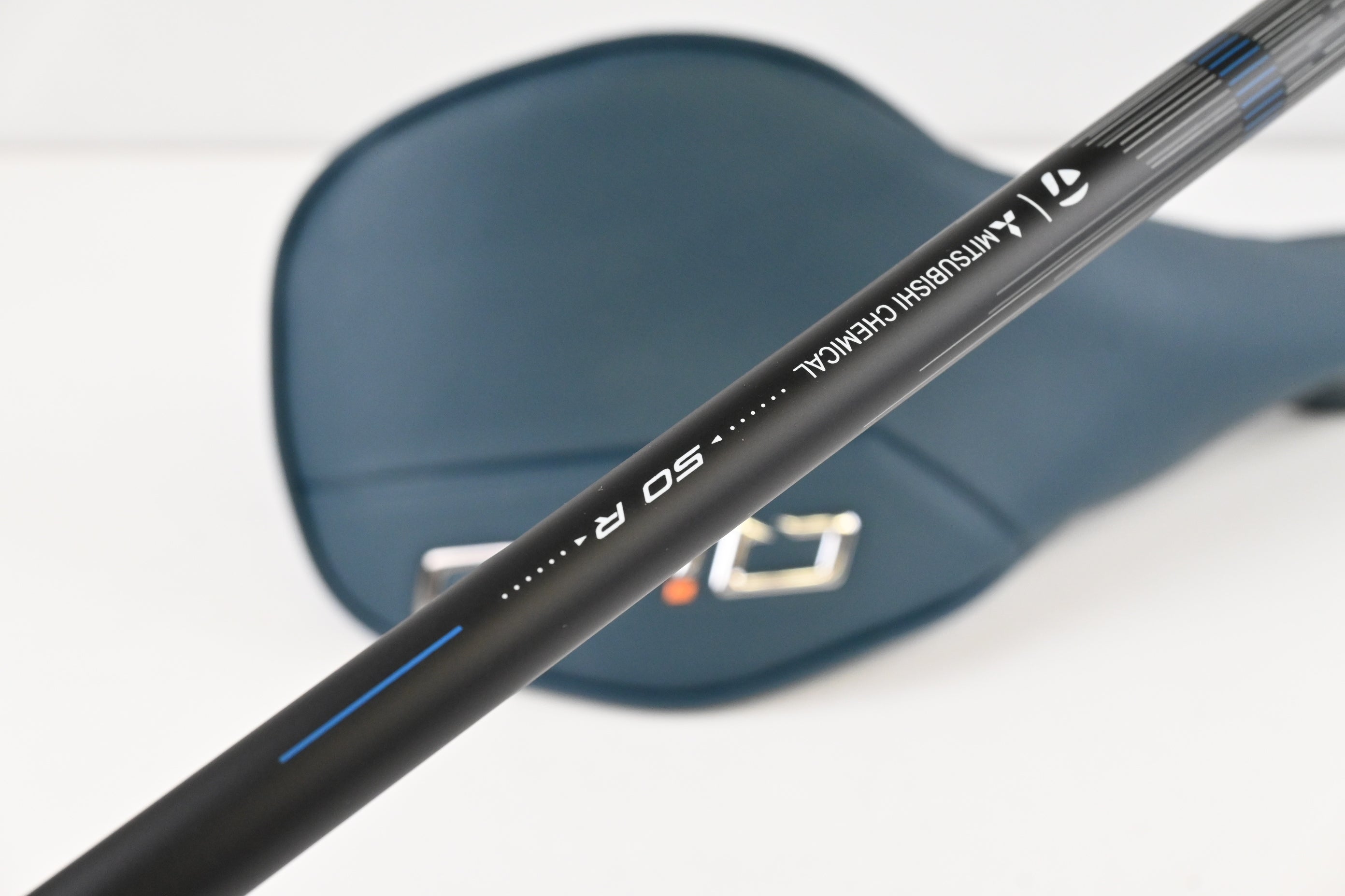 Taylormade Qi4D Max Driver / 12 Degree / Regular Flex Reax Blue 50 Shaft