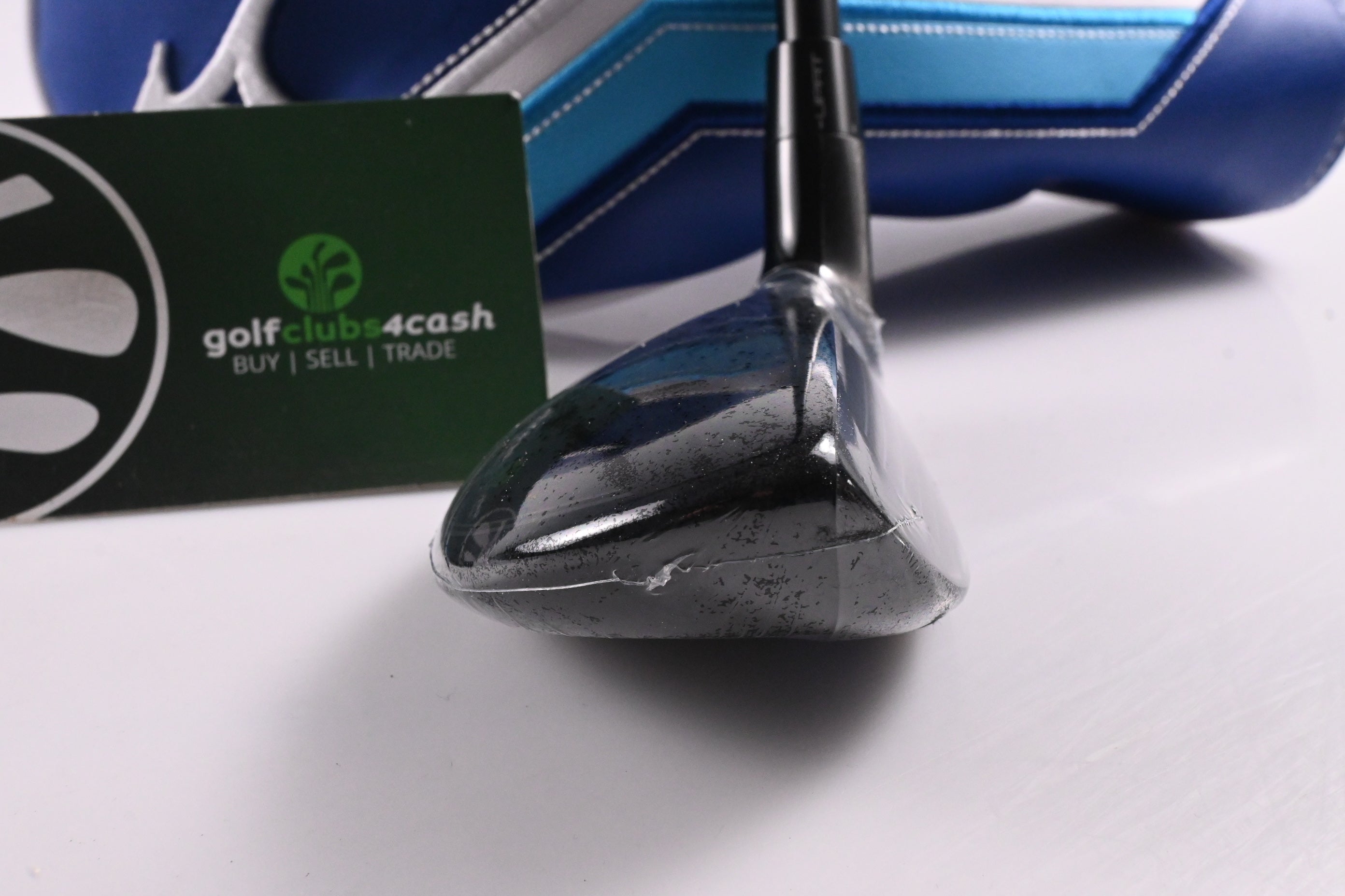 Ladies Mizuno ST-Max 230 #6 Hybrid / 28 Degree / Ladies Flex UST Helium Nanocore