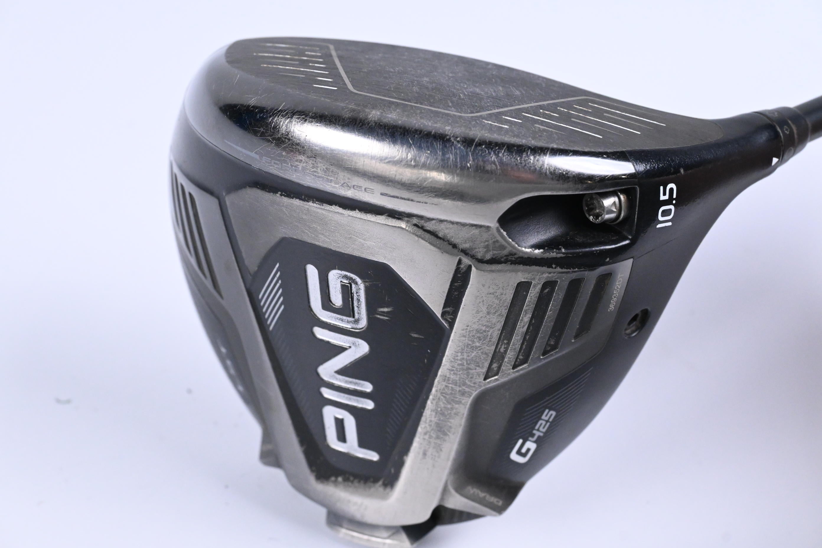 Ping G425 LST Driver / 10.5 Degree / Stiff Flex Aldila Rogue 130 MSI White 70
