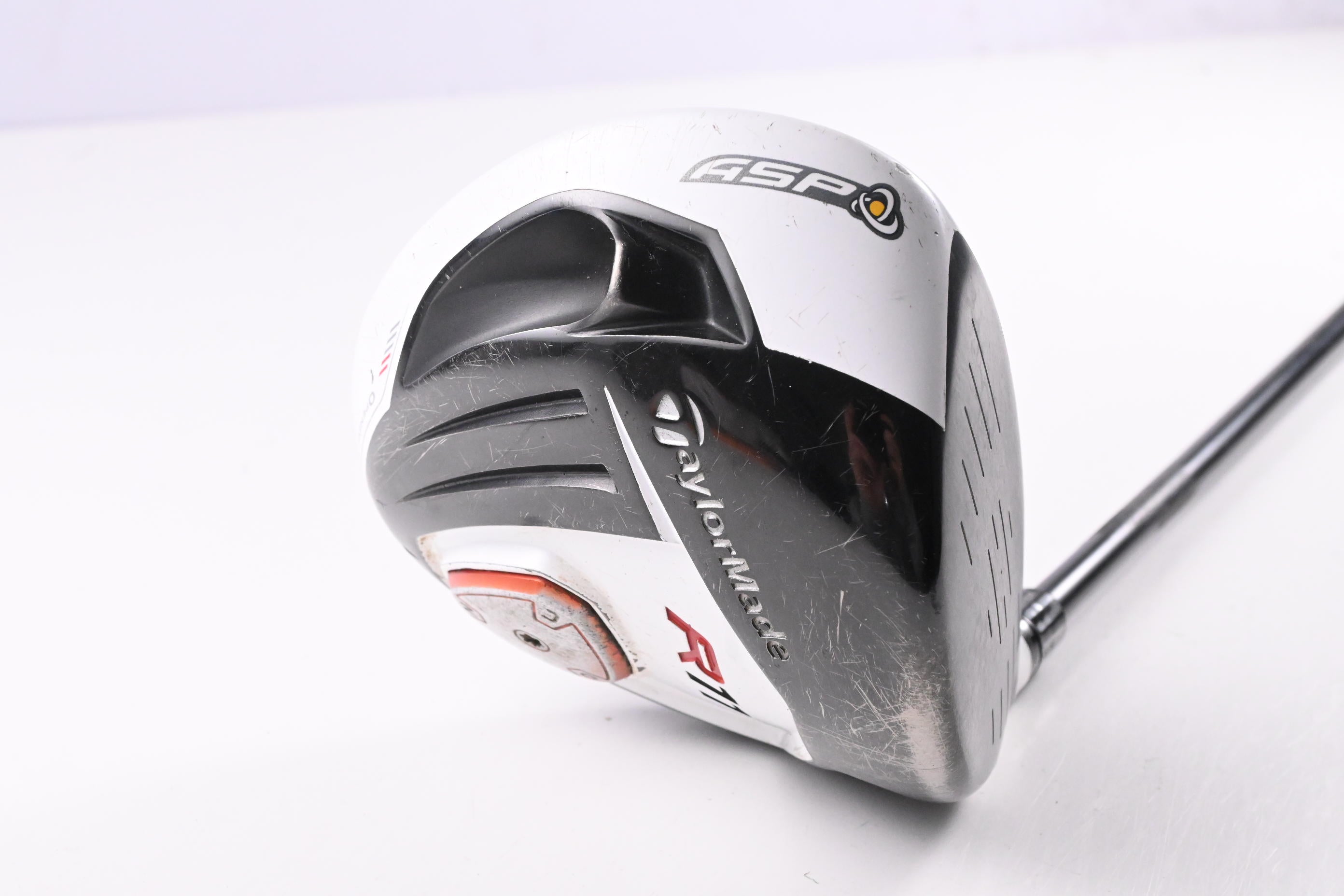 Taylormade R11 Driver / 10.5 Degree / Stiff Flex Fujikura Blur 60 Shaft