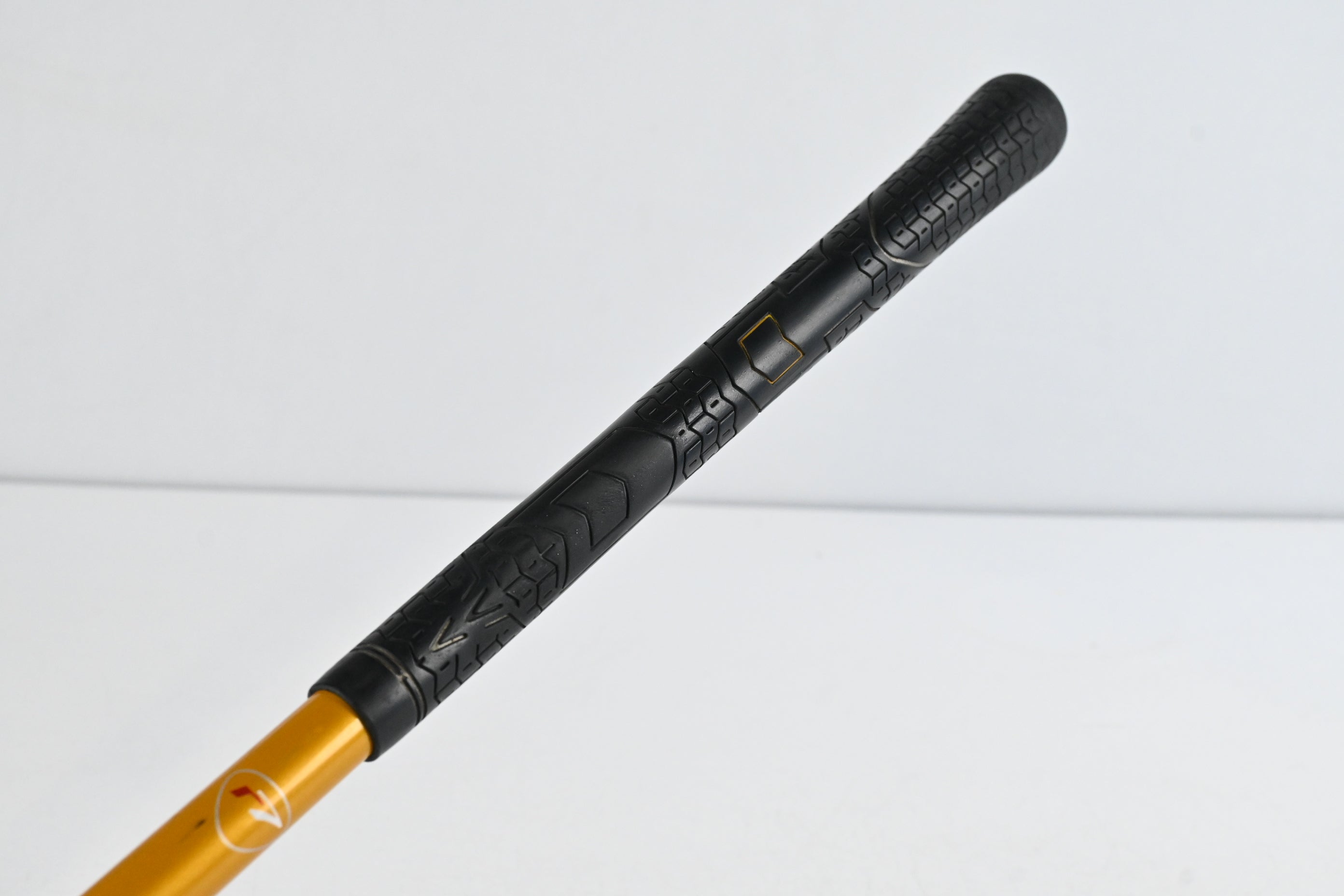 Taylormade R7 Superquad Driver / 9.5 Degree / Regular Flex Reax 65 Shaft