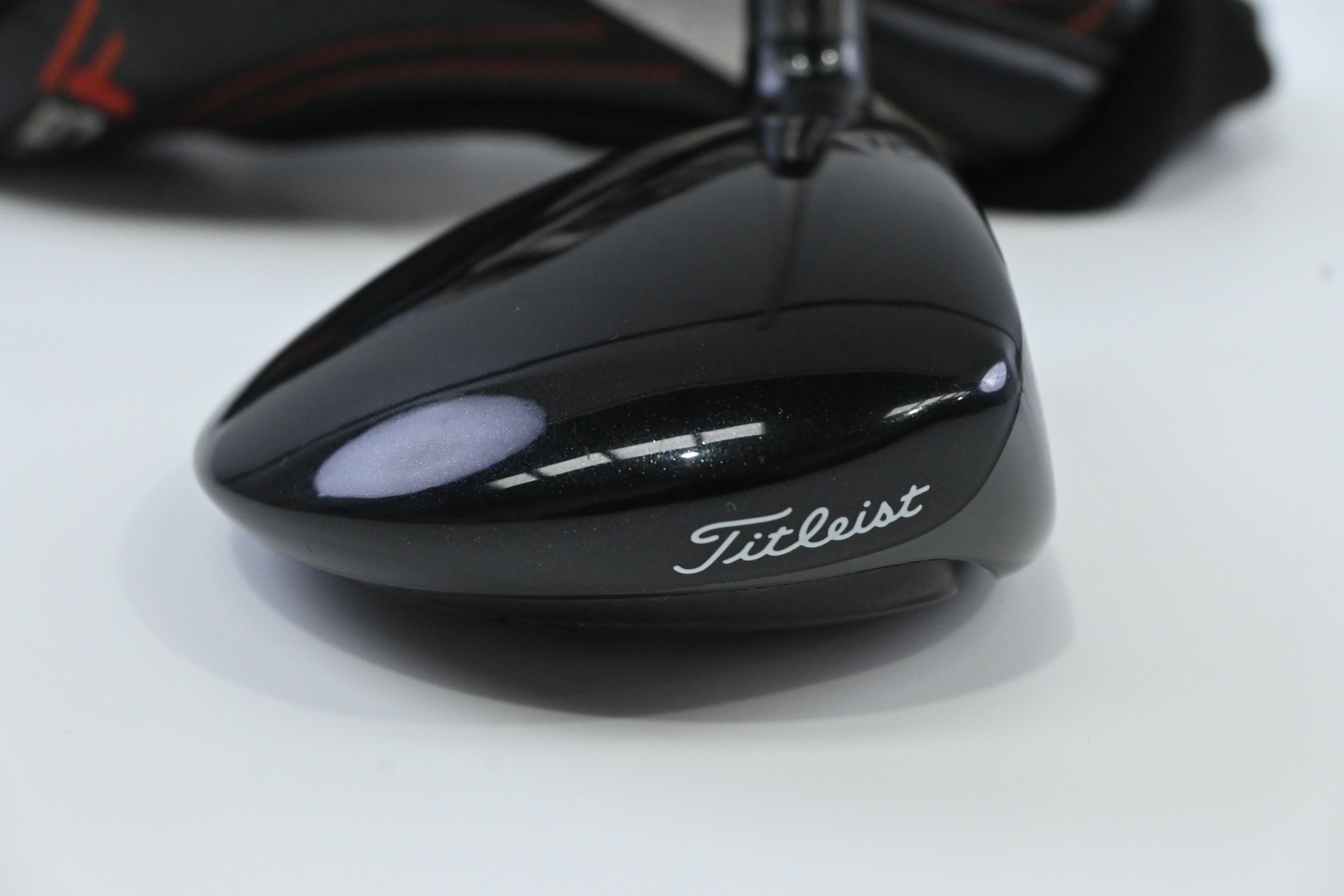 Titleist 915 F #3 Wood / 15 Degree / Regular Flex Diamana M+ 60 Shaft