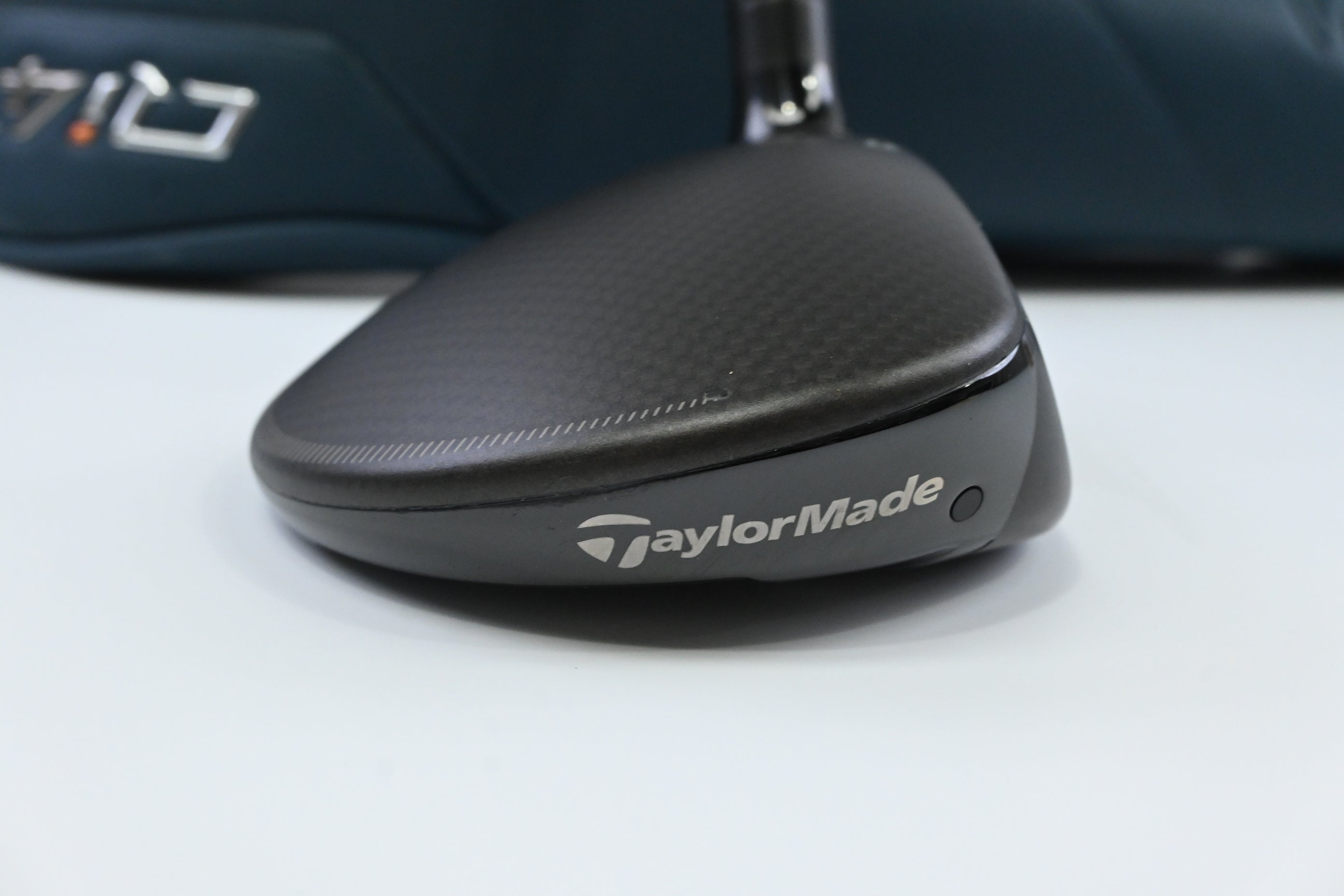 Taylormade Qi4D #5 Wood / 18 Degree / Regular Flex Denali Frost Silver 60 Shaft