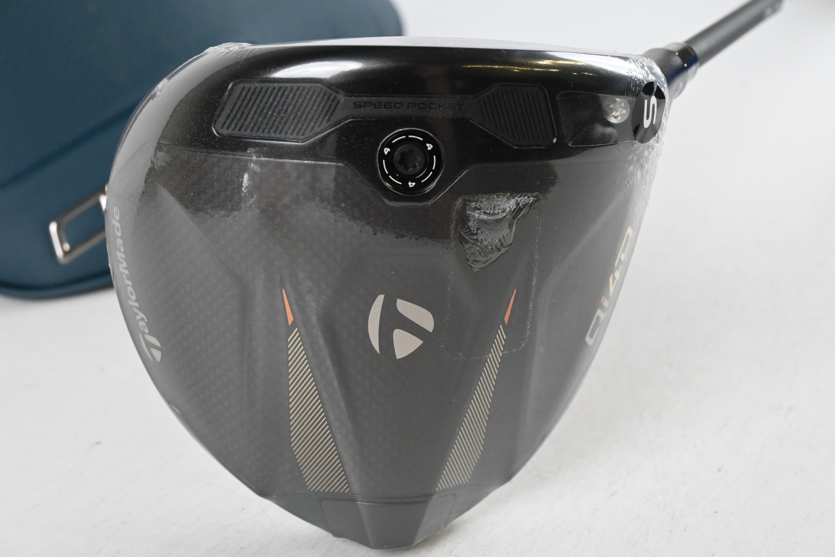 Taylormade Qi4D Max Driver / 10.5 Degree / Stiff Flex Reax Blue 50 Shaft