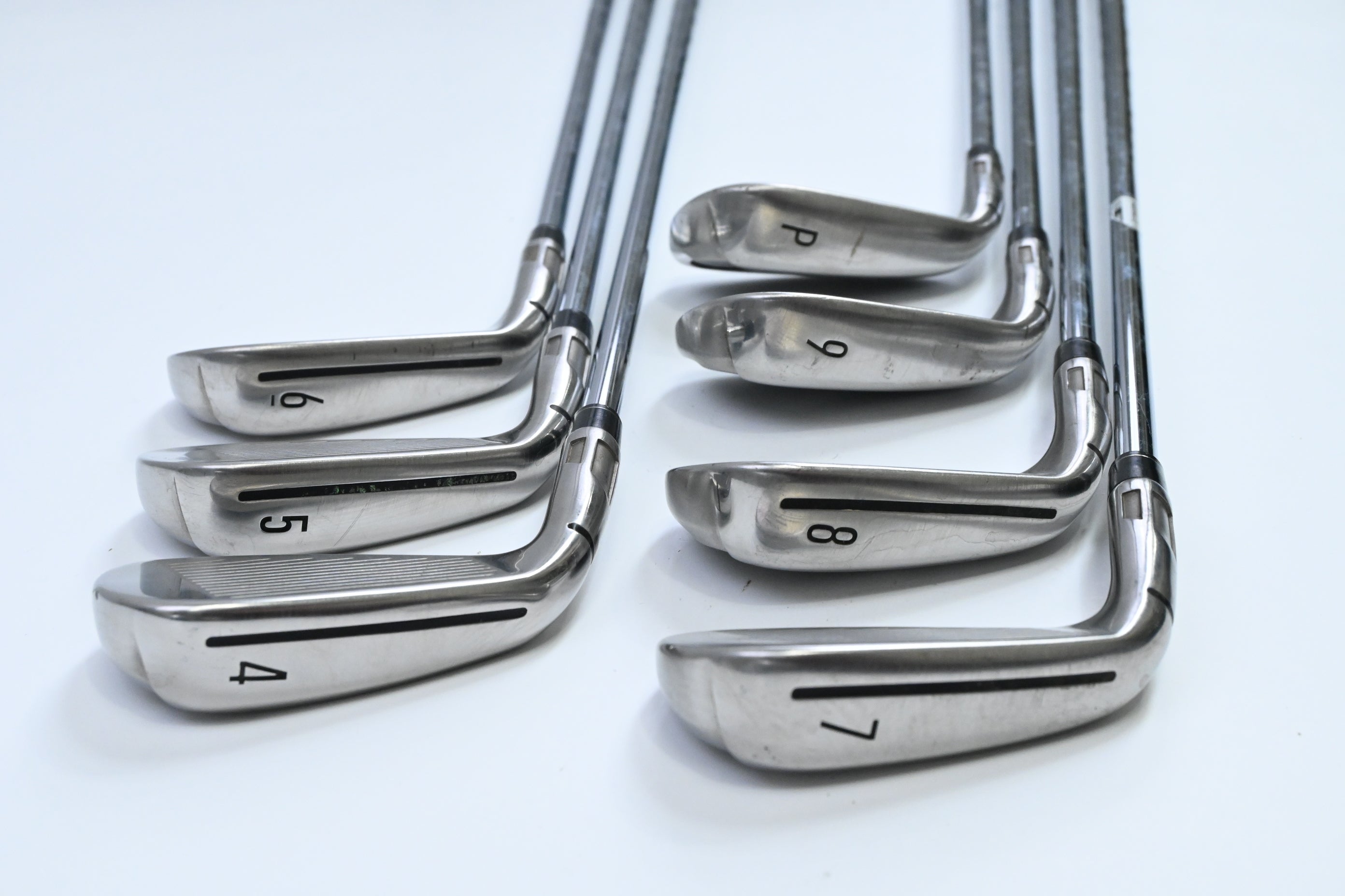 Taylormade SIM2 Max Irons / 4-PW / Regular Flex KBS Max MT 85 Shafts