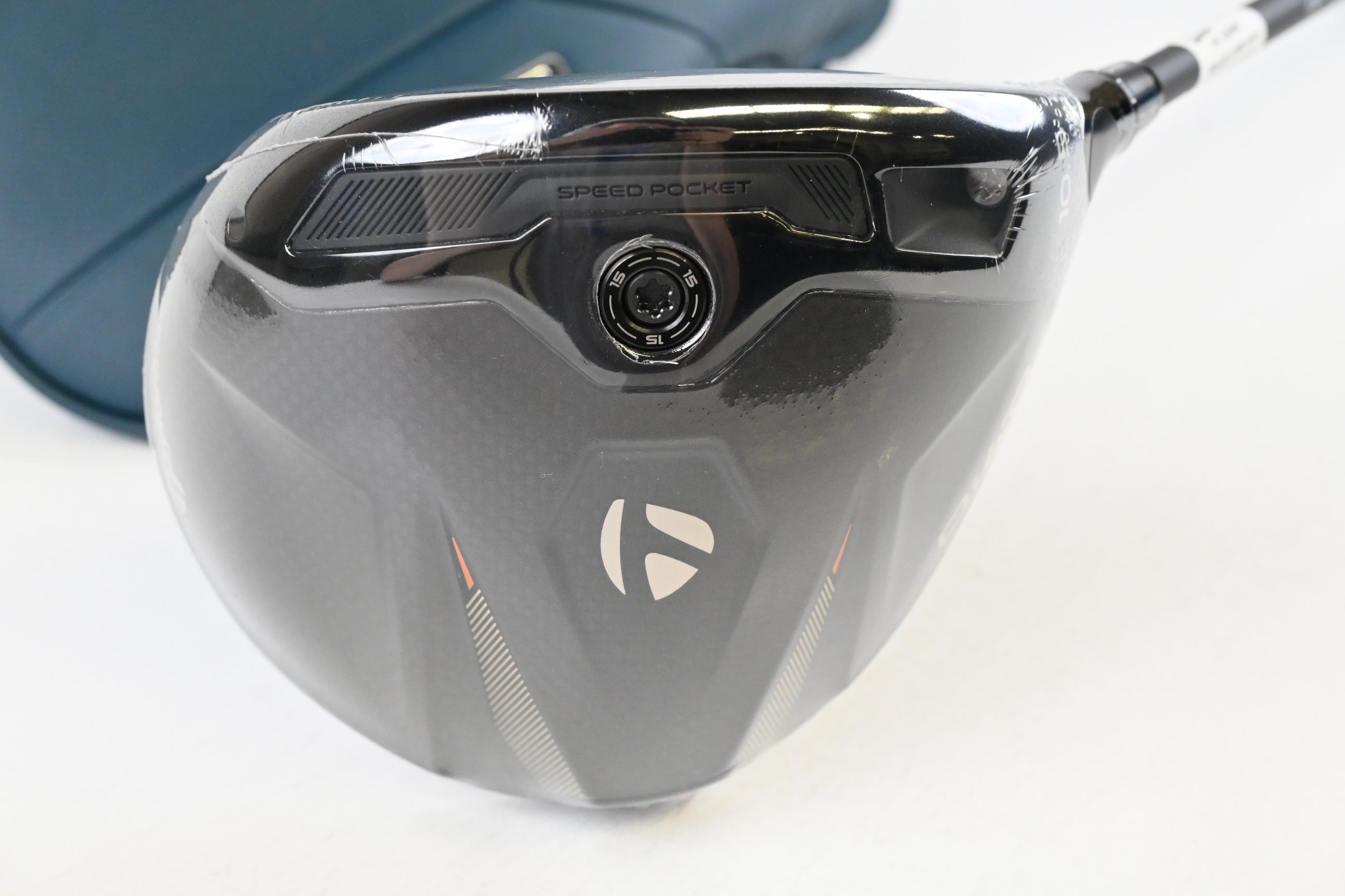 Taylormade Qi4D LS Driver / 10.5 Degree / Stiff Flex Reax Blue 60 Shaft