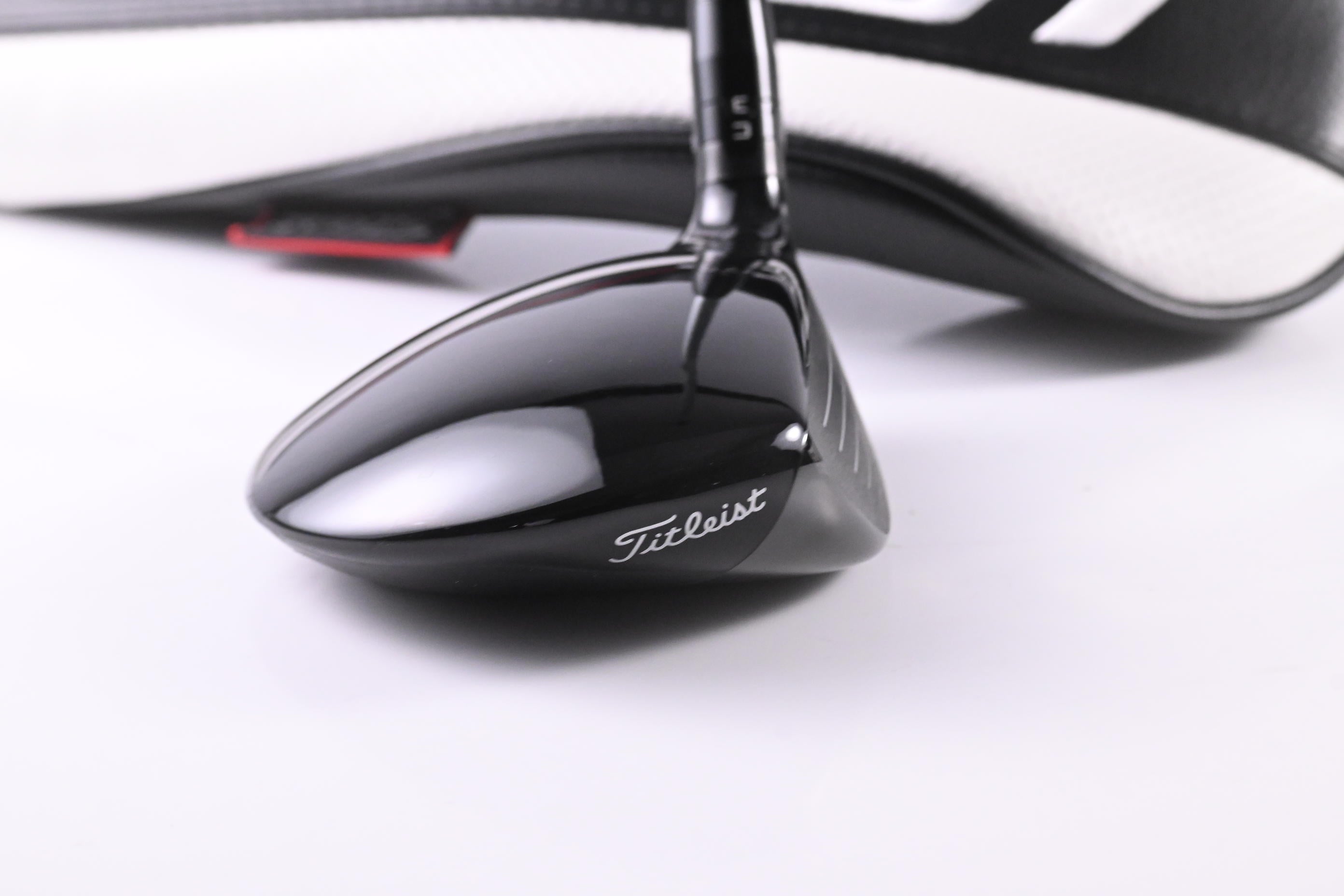 Titleist GT1 #5 Wood / 18 Degree / Regular Flex Fujikura Air Speeder 40 Shaft