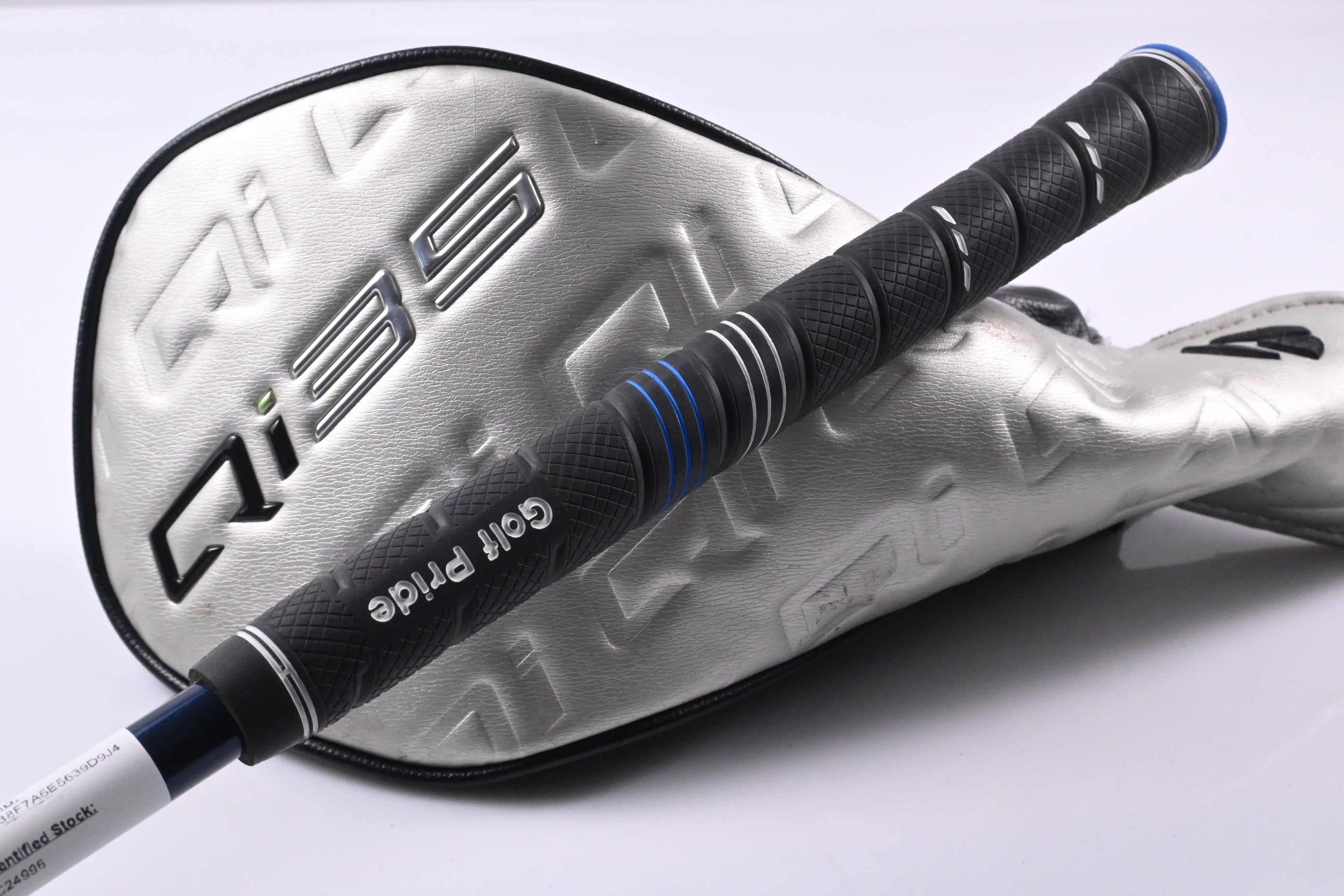Taylormade Qi35 Max Driver / 10.5 Degree / Regular Flex Ventus Blue 5 Shaft