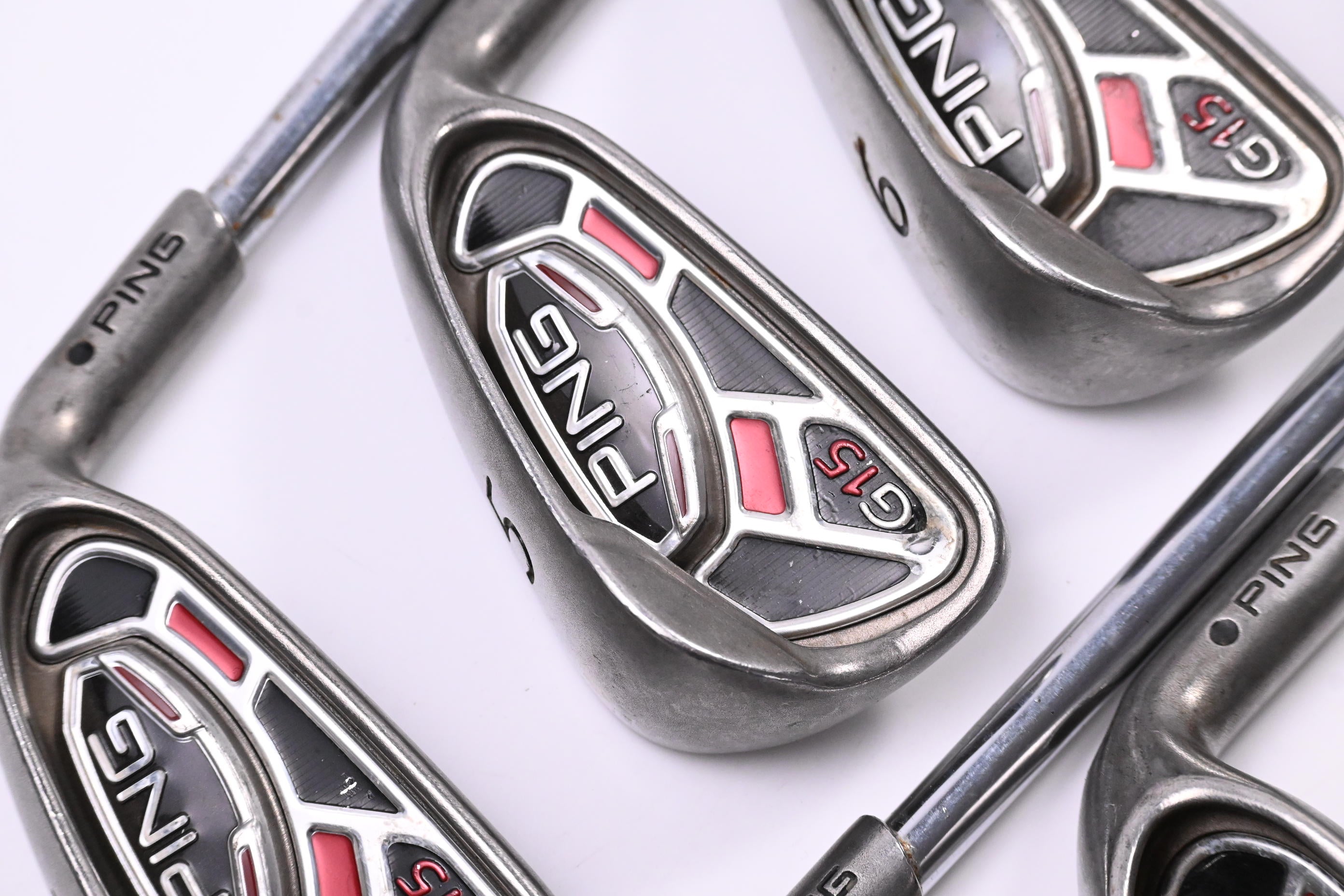 Ping G15 Irons / 4-PW+SW / Black Dot / Regular Flex Ping AWT Shafts