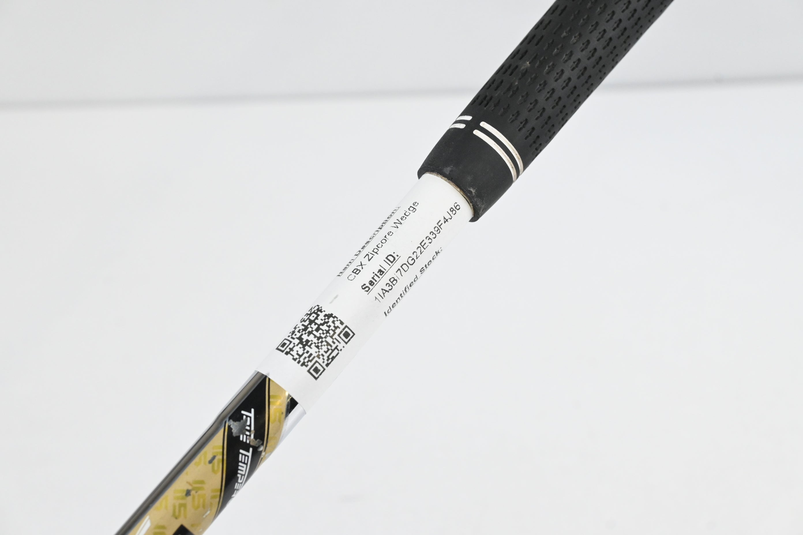 Cleveland CBX Zipcore Gap Wedge / 52 Degree / Wedge Flex Dynamic Gold Spinner