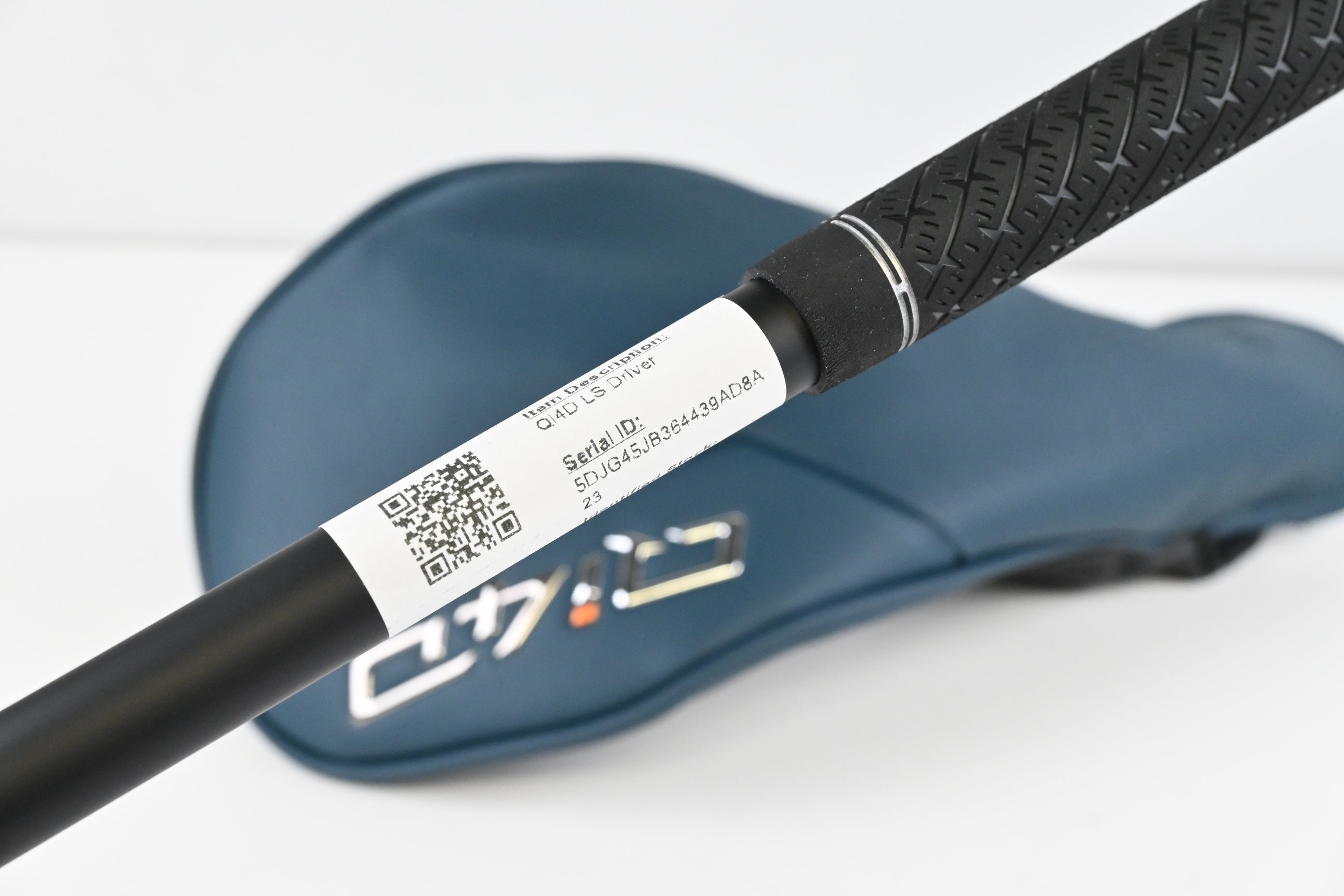 Taylormade Qi4D LS Driver / 10.5 Degree / Stiff Flex Reax Blue 60 Shaft