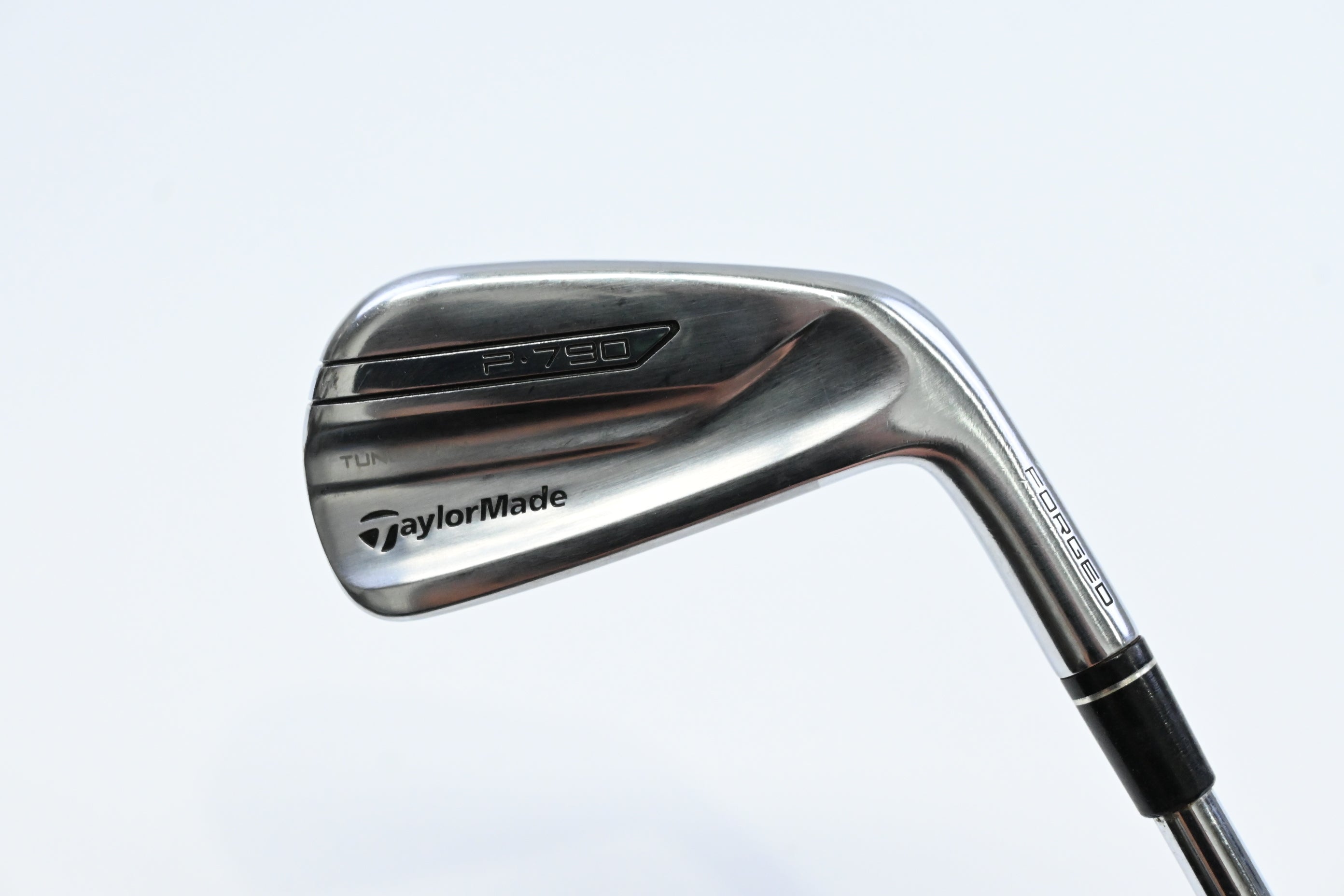 Taylormade P790 UDI 2017 #2 Iron / 17 Degree / Stiff Flex Dynamic Gold 120 S300