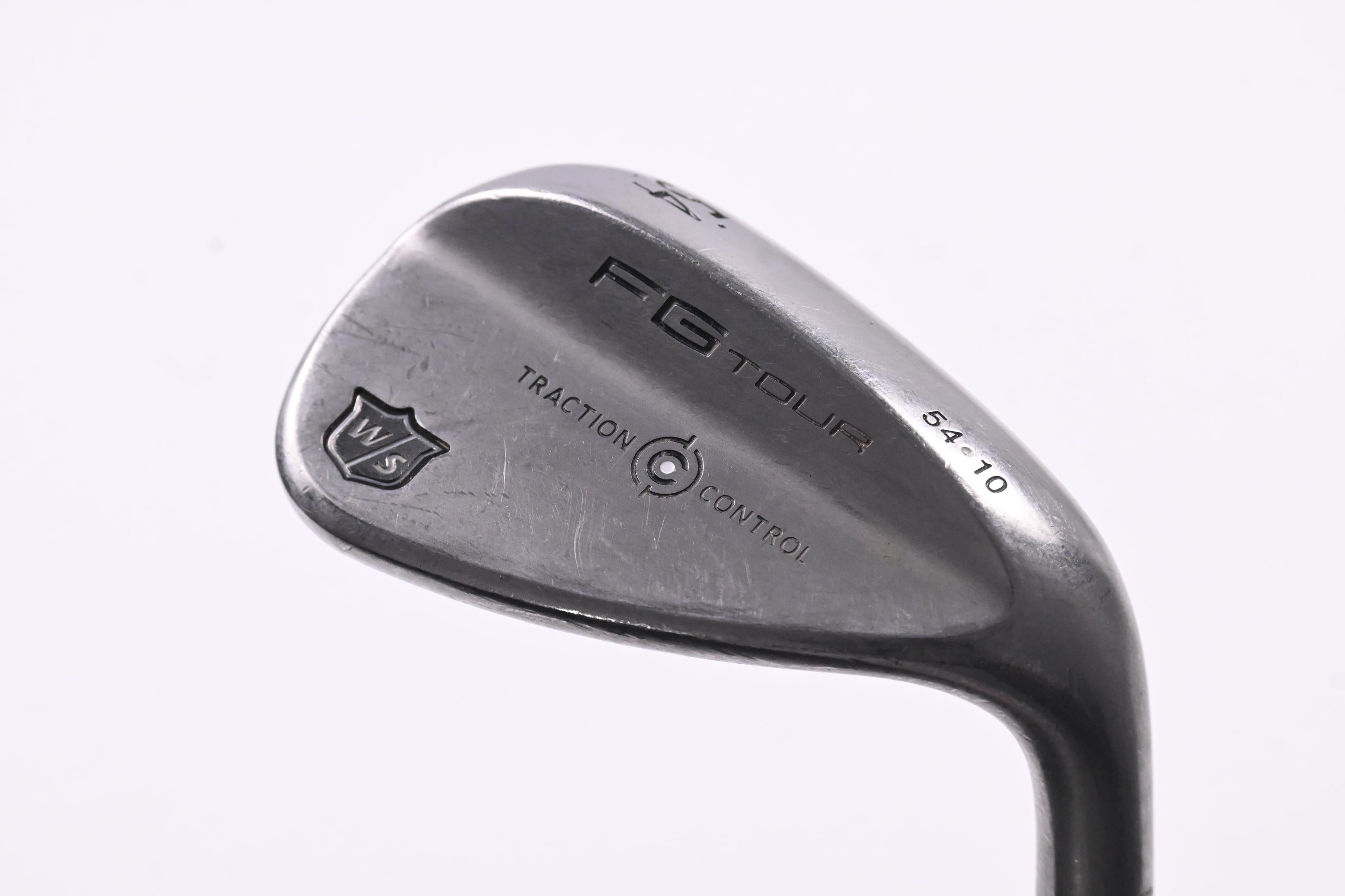 Wilson FG Tour Traction Control Sand Wedge / 54 Degree / Wedge Flex Dynamic Gold