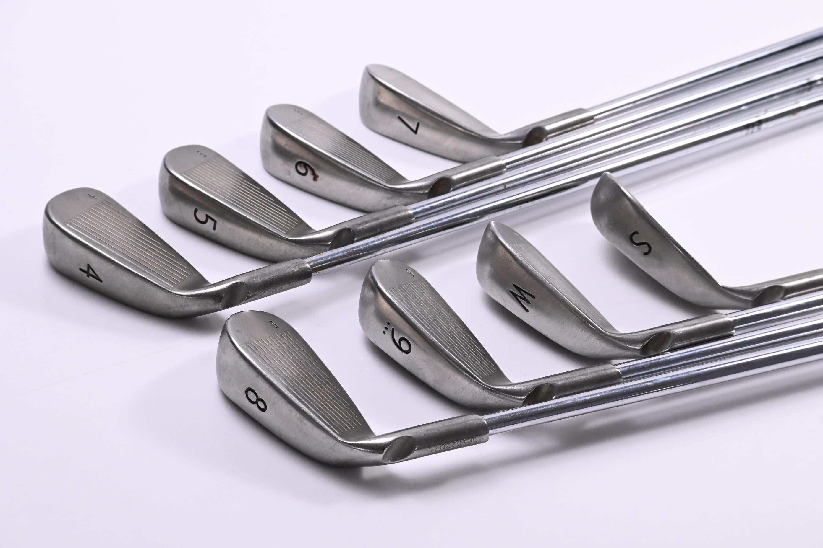 Ping G15 Irons / 4-PW+SW / Black Dot / Regular Flex Ping AWT Shafts