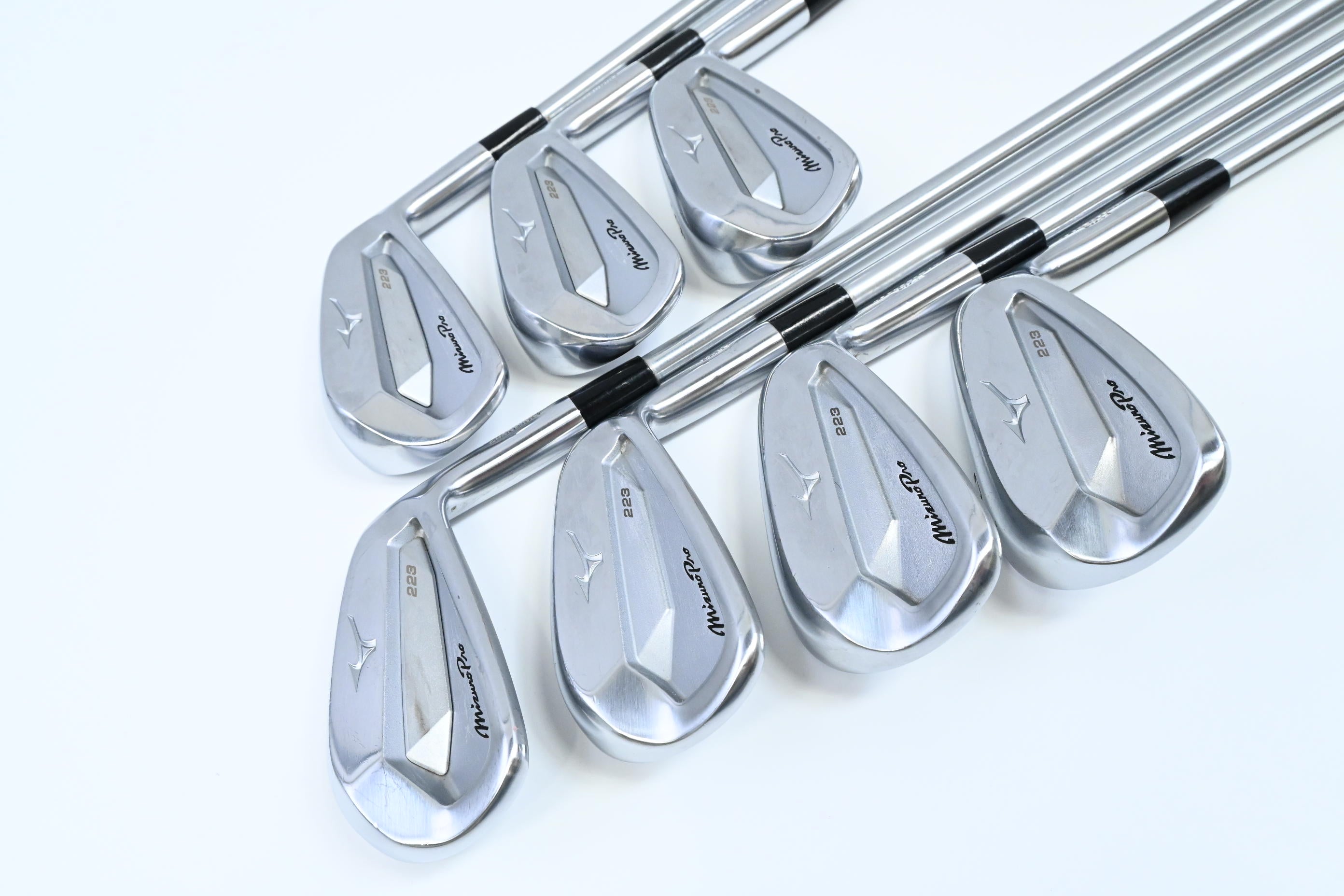Mizuno Pro 223 Irons / 4-PW / Regular Plus Flex Project X I0 105 Shafts