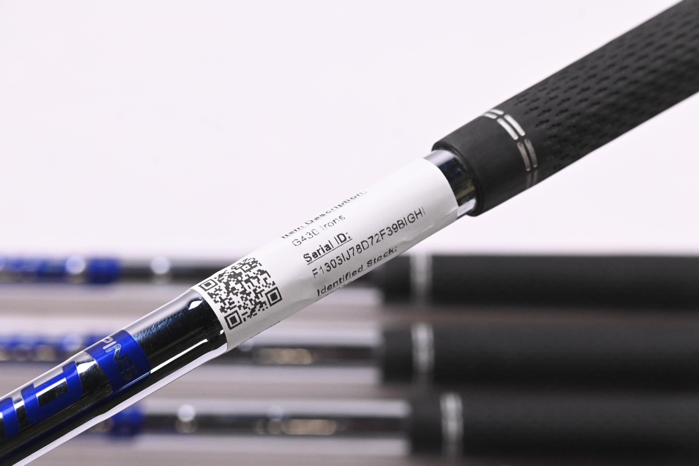Ping G430 Irons / 6-PW+45° / Blue Dot / Regular Flex Ping AWT 2.0 Shafts