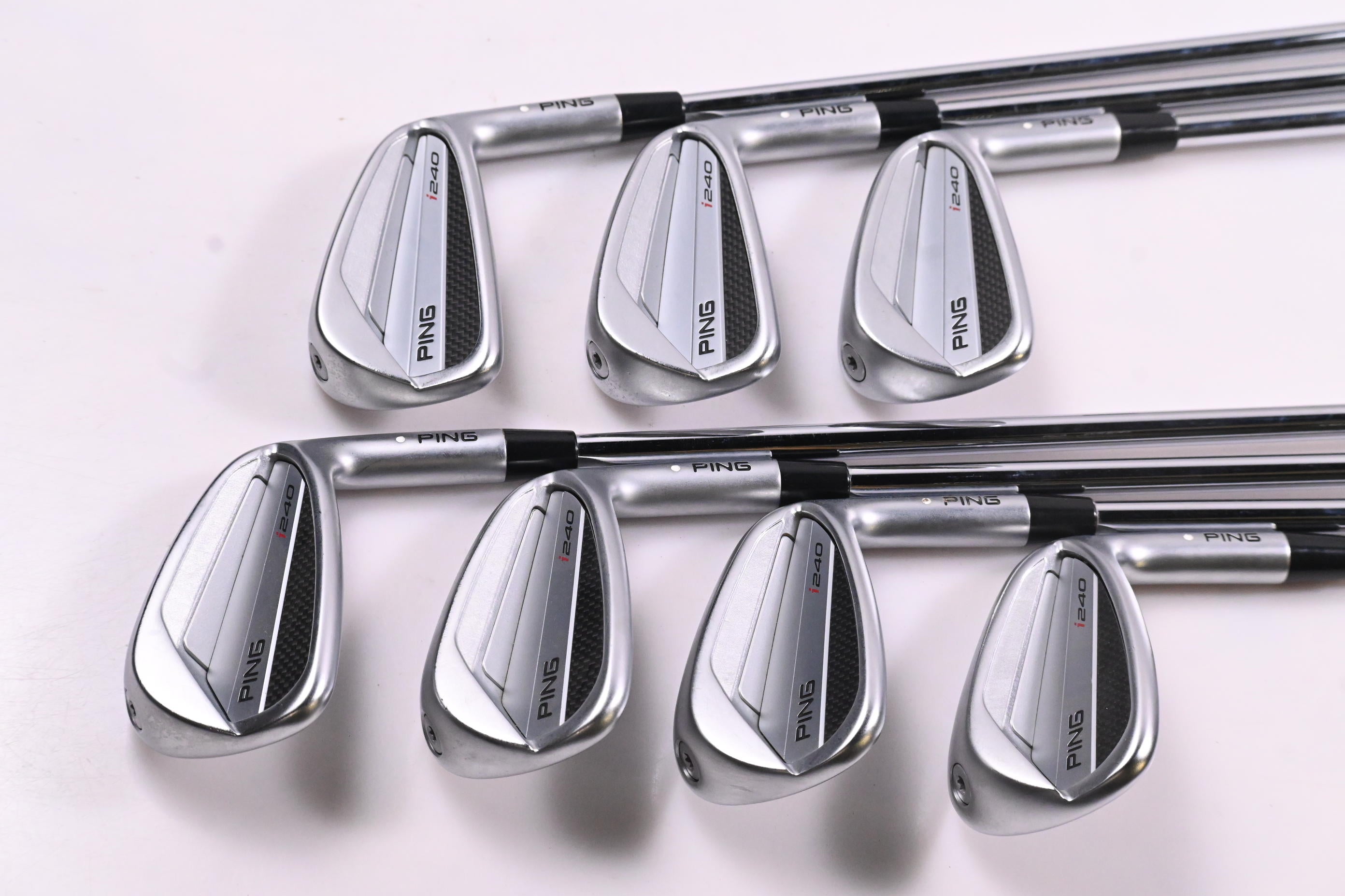 Ping I240 Irons / 4-PW+GW / White Dot / Regular Flex Ping AWT 2.0 Shafts