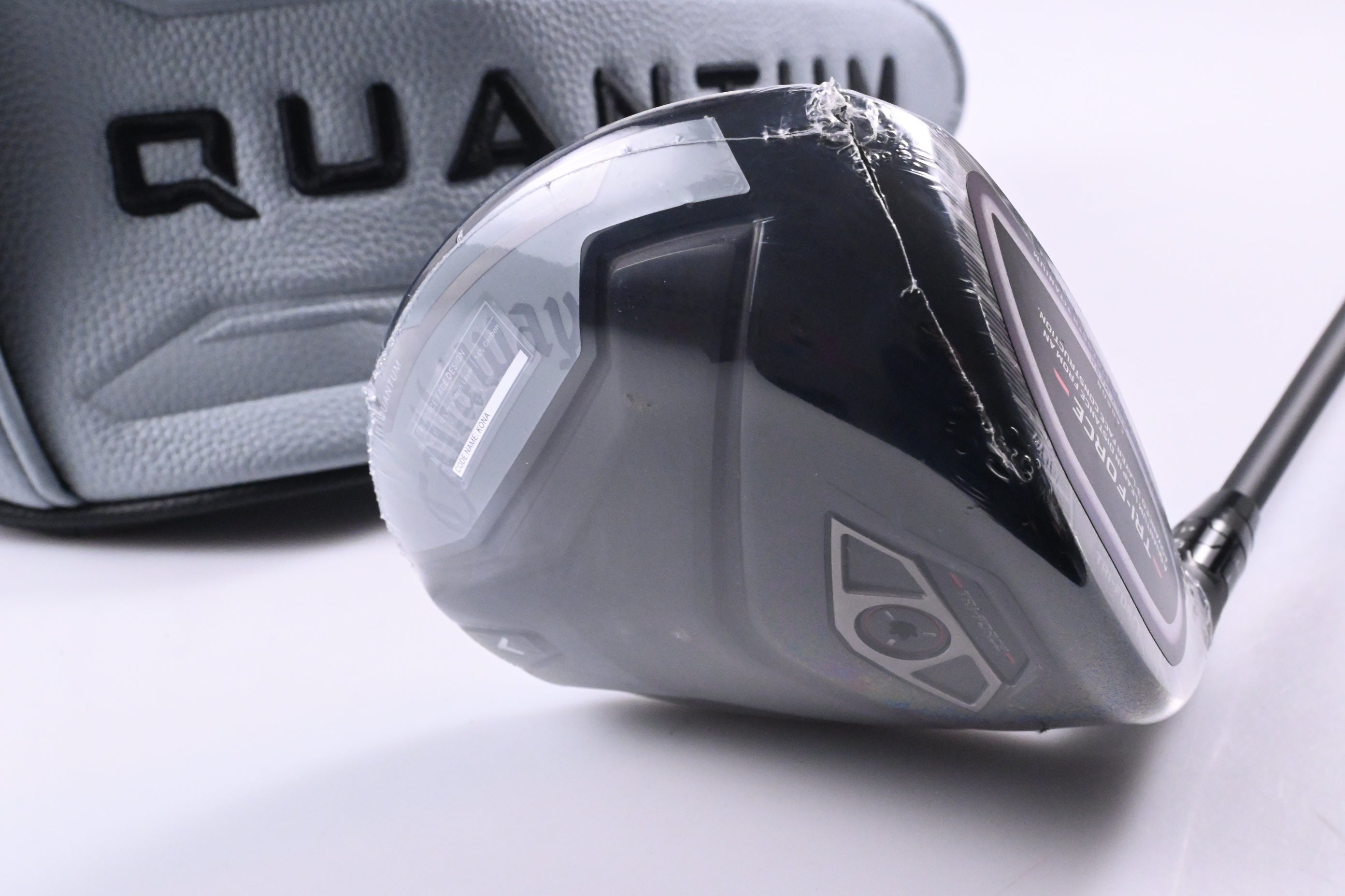 Callaway Quantum Max D Driver / 12 Degree / Regular Flex Vanquish 4 Shaft