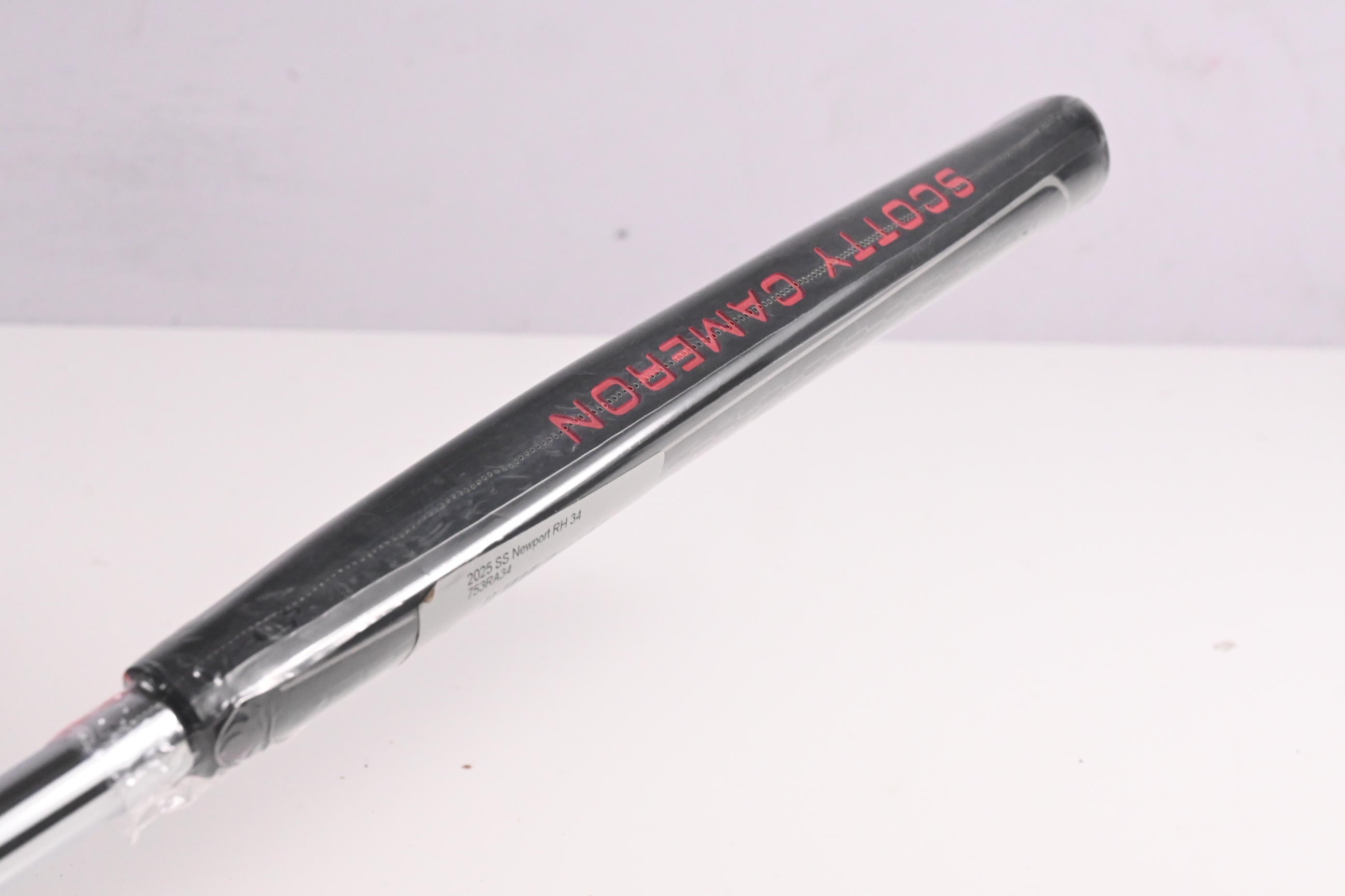 Scotty Cameron 2025 Studio Style Newport Putter / 34 Inch