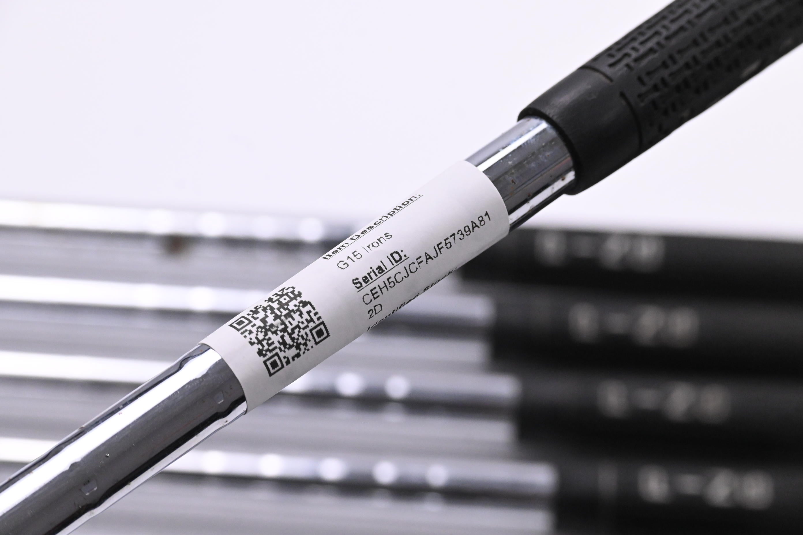 Ping G15 Irons / 4-PW+SW / Black Dot / Regular Flex Ping AWT Shafts