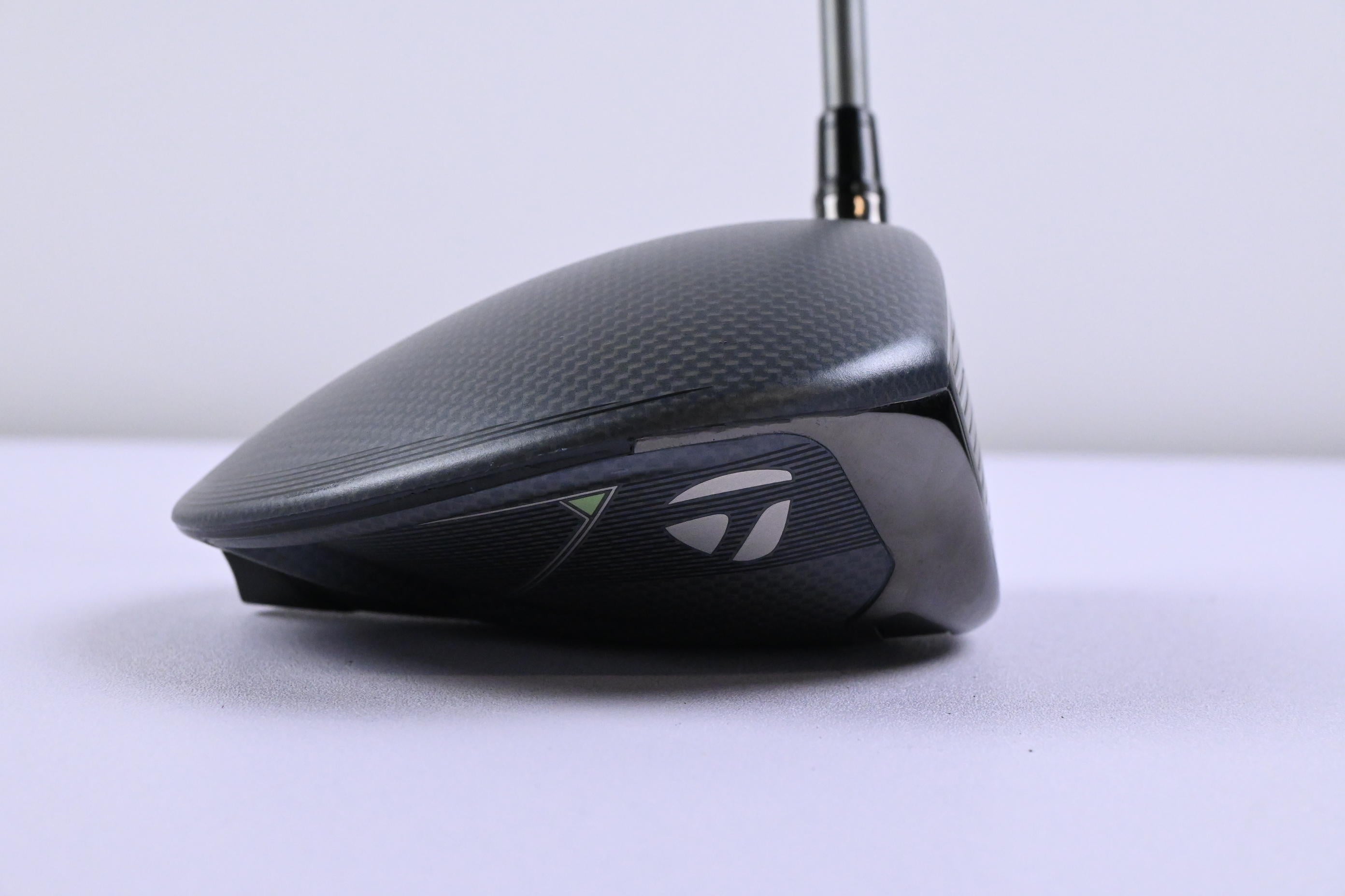 Taylormade Qi35 Driver / 9 Degree / Regular Flex Air Speeder 50 Shaft