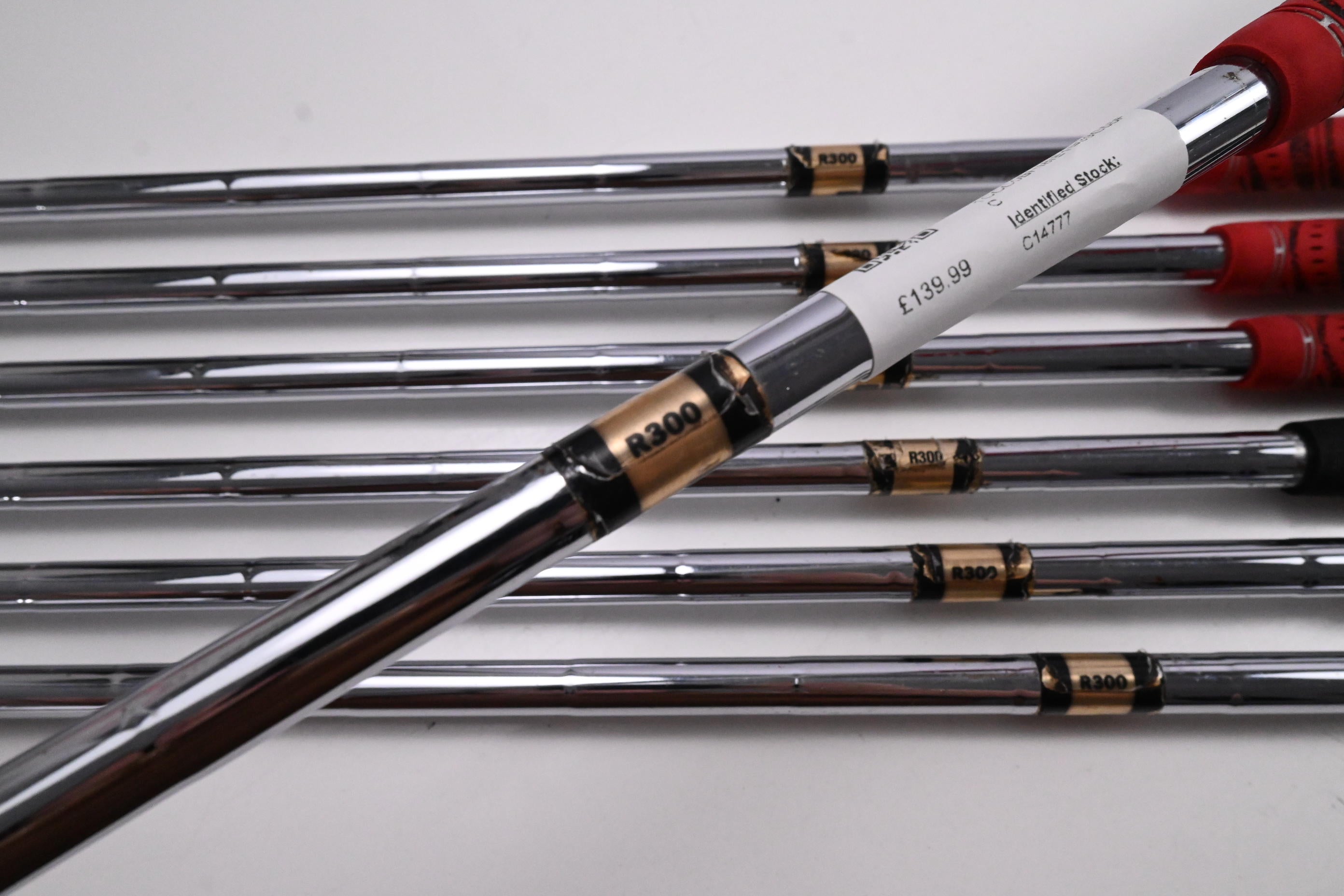 Titleist DCI 962 Irons / 5-PW+SW / Regular Flex Dynamic Gold R300 Shafts
