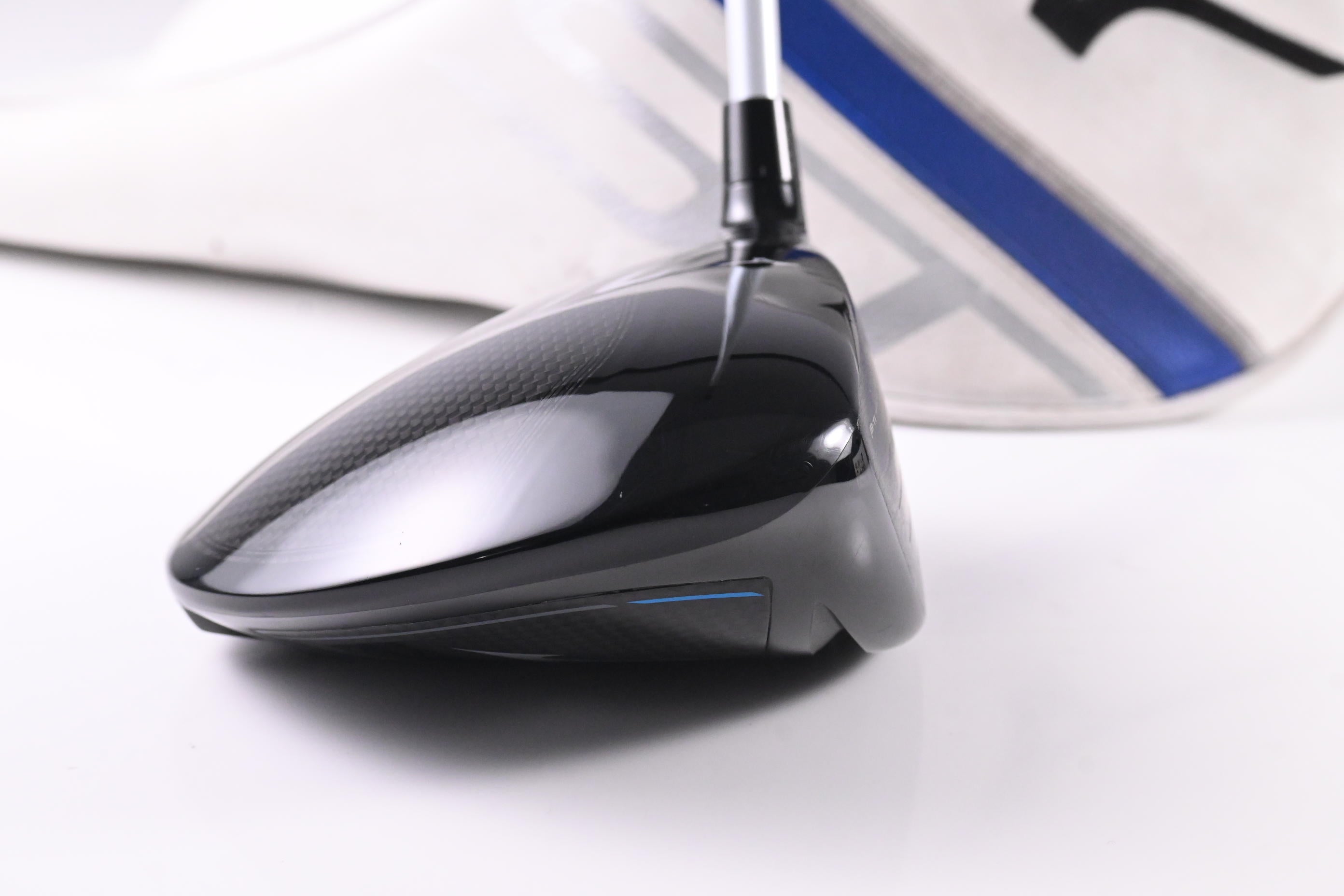 Mizuno ST-X 220 Driver / 10.5 Degree / Senior Flex Aldila Ascent 40 Shaft