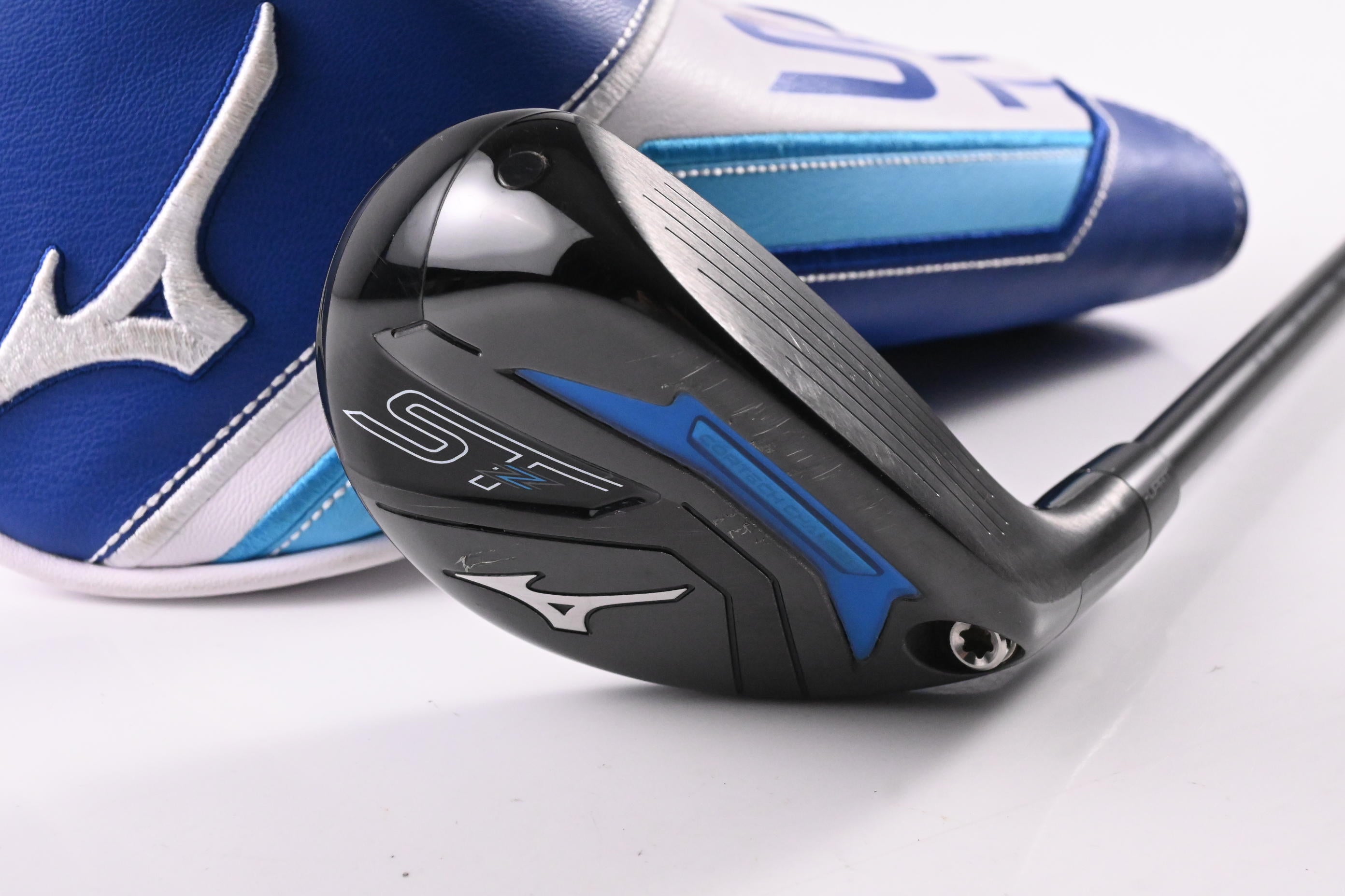 Ladies Mizuno ST-Z 230 #3 Hybrid / 19 Degree / Ladies Flex UST Helium Nanocore