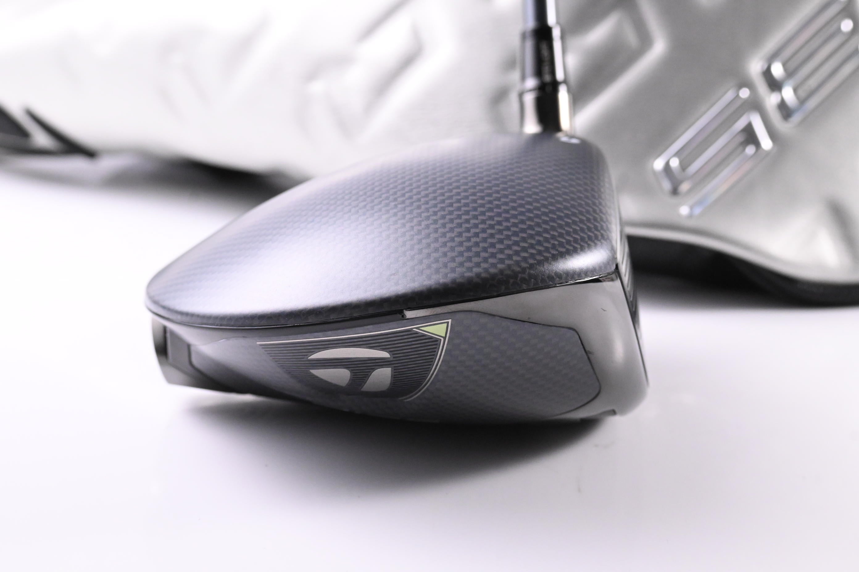 Taylormade Qi35 LS Driver / 9 Degree / Regular Flex Diamana S+ 60 Shaft