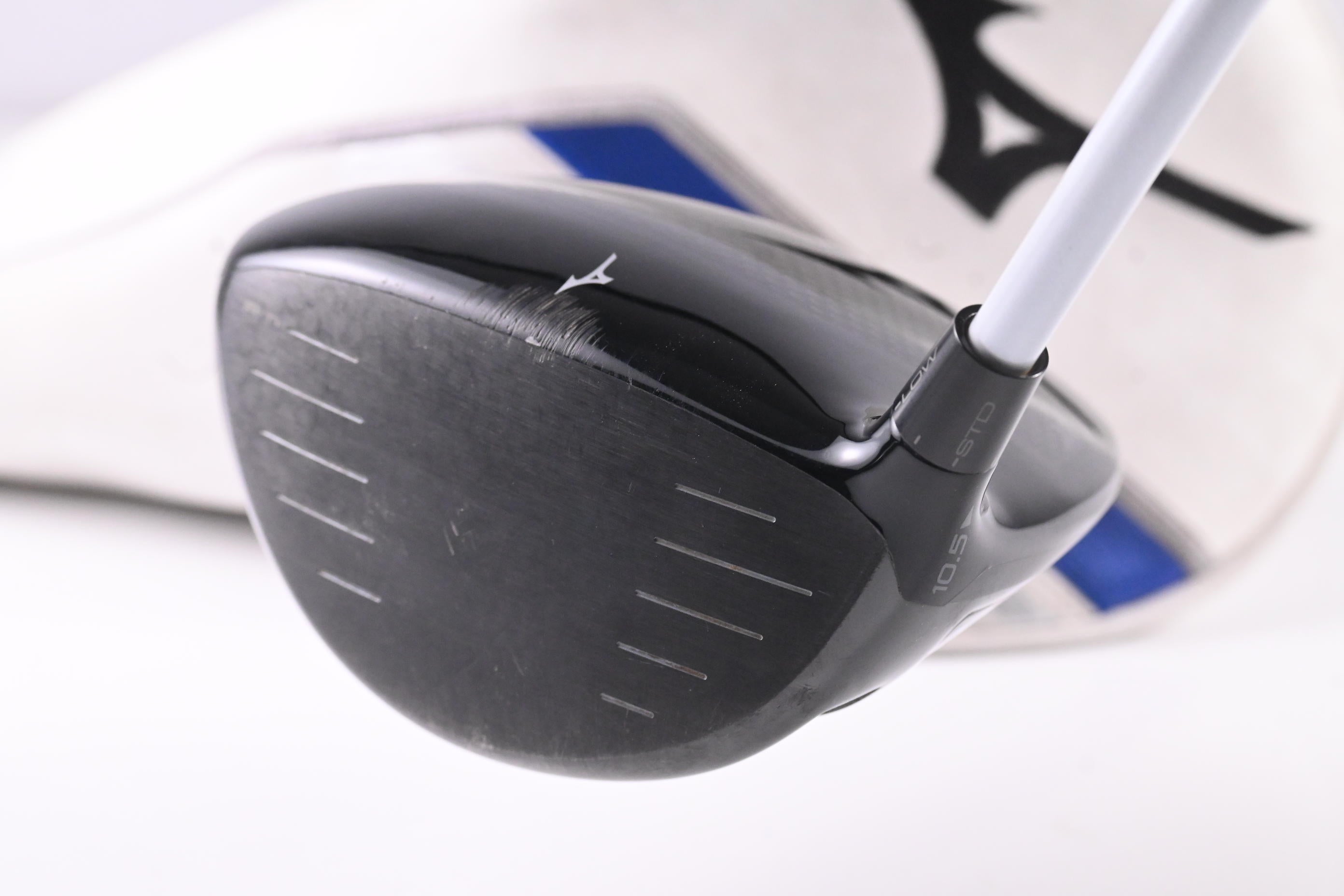 Mizuno ST-X 220 Driver / 10.5 Degree / Senior Flex Aldila Ascent 40 Shaft
