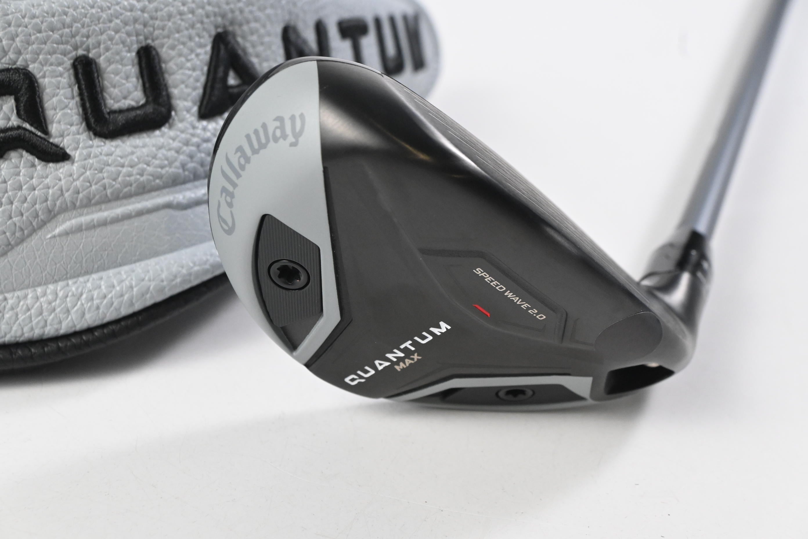 Callaway Quantum Max #5 Hybrid / 24 Degree / Regular Flex Denali Frost Silver 60