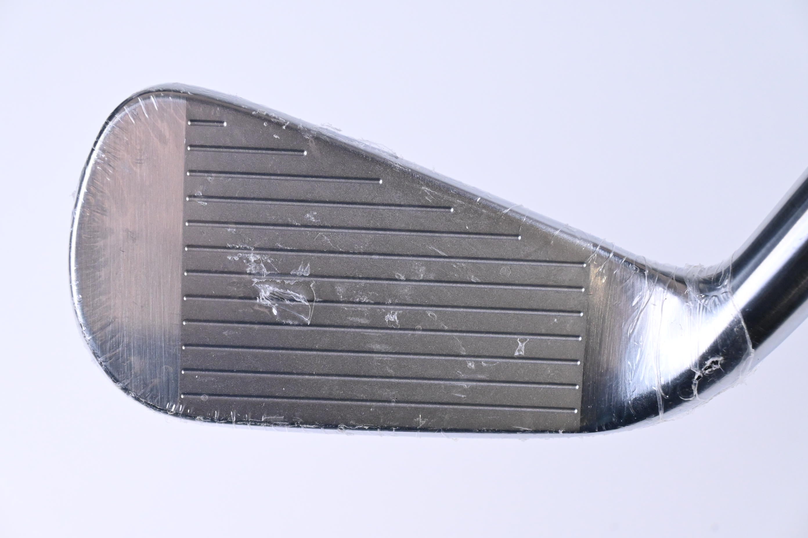 Titleist U505 2023 #4 Iron / 22 Degree / Regular Flex HZRDUS Black 80 Shaft
