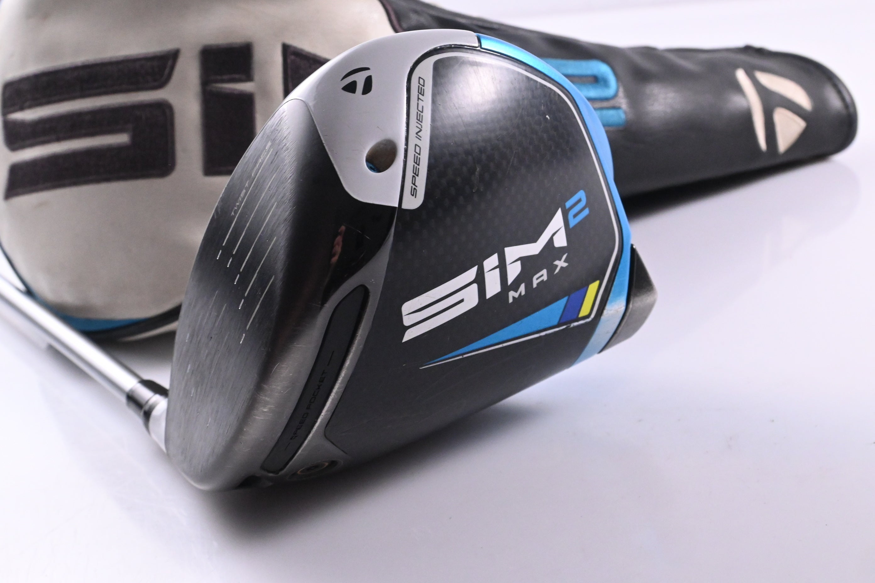 Left Hand Taylormade SIM2 Max Driver / 9 Degree / Stiff Flex Kuro Kage Silver 60