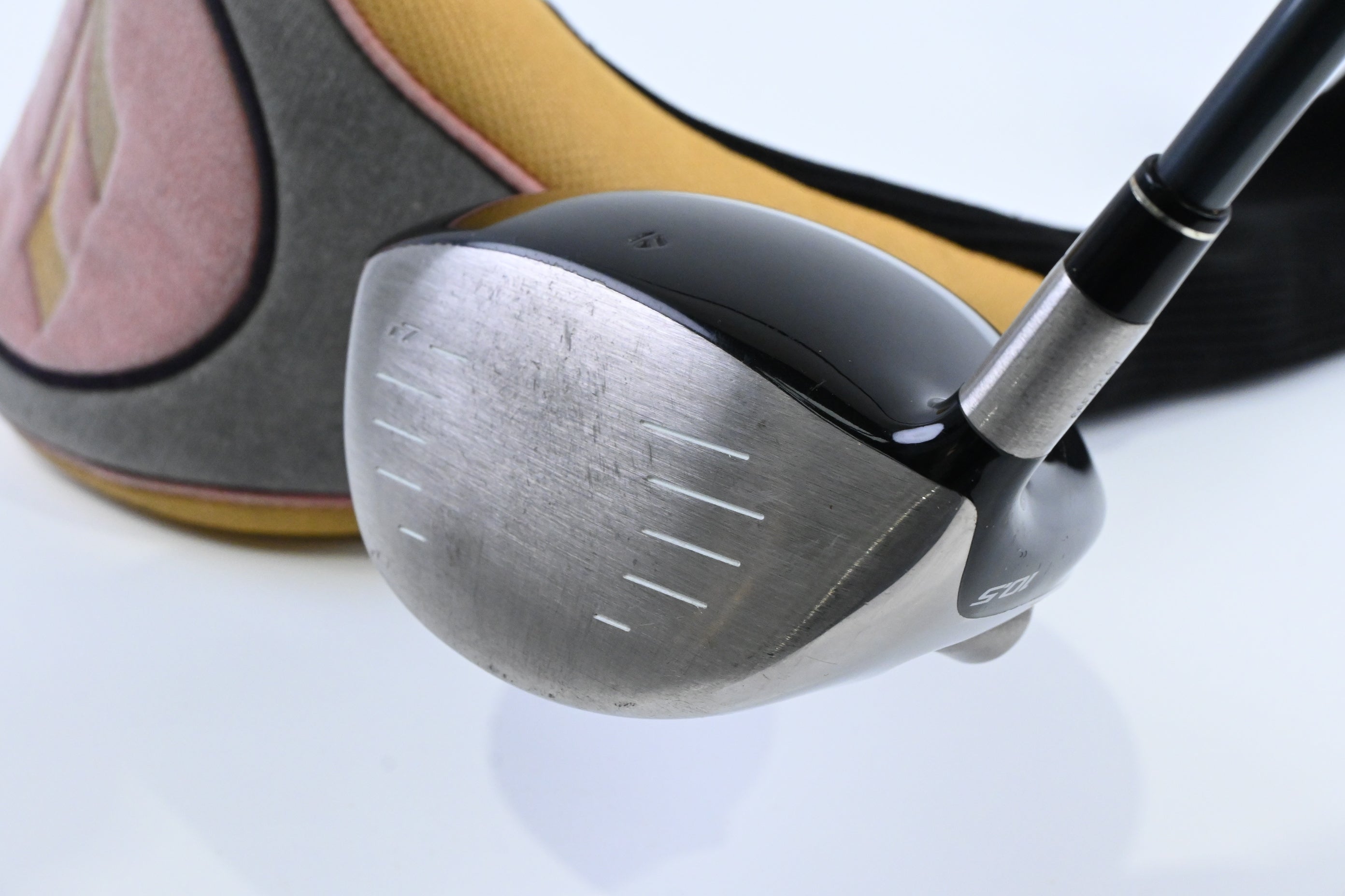 Taylormade R7 460 Driver / 10.5 Degree / Regular Flex Fujikura Reax 60 Shaft