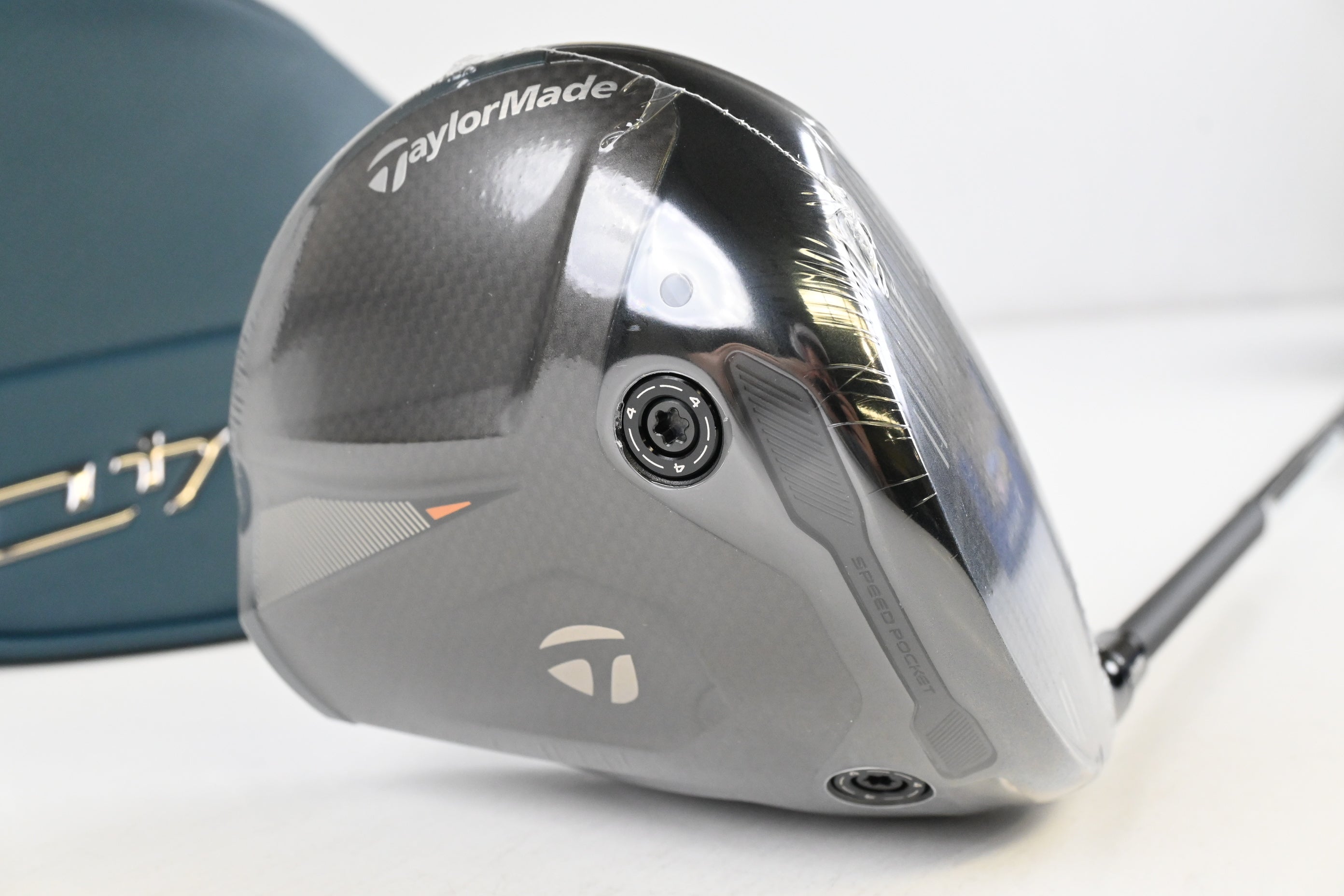 Taylormade Qi4D Driver / 9 Degree / Stiff Flex Reax Blue 50 Shaft