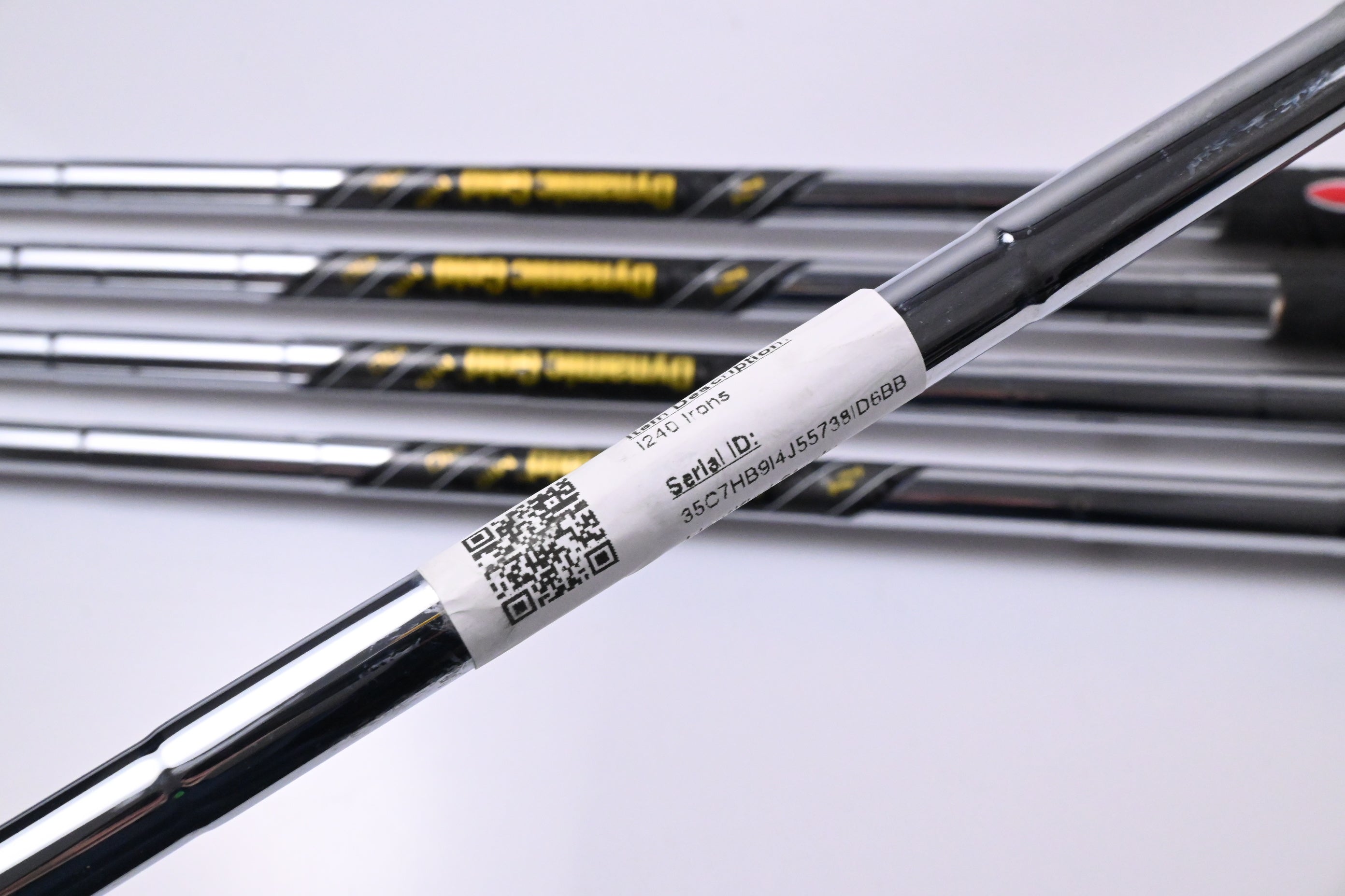 Ping I240 Irons / 6-PW / Red Dot / Regular Flex Dynamic Gold 100 R300 Shafts