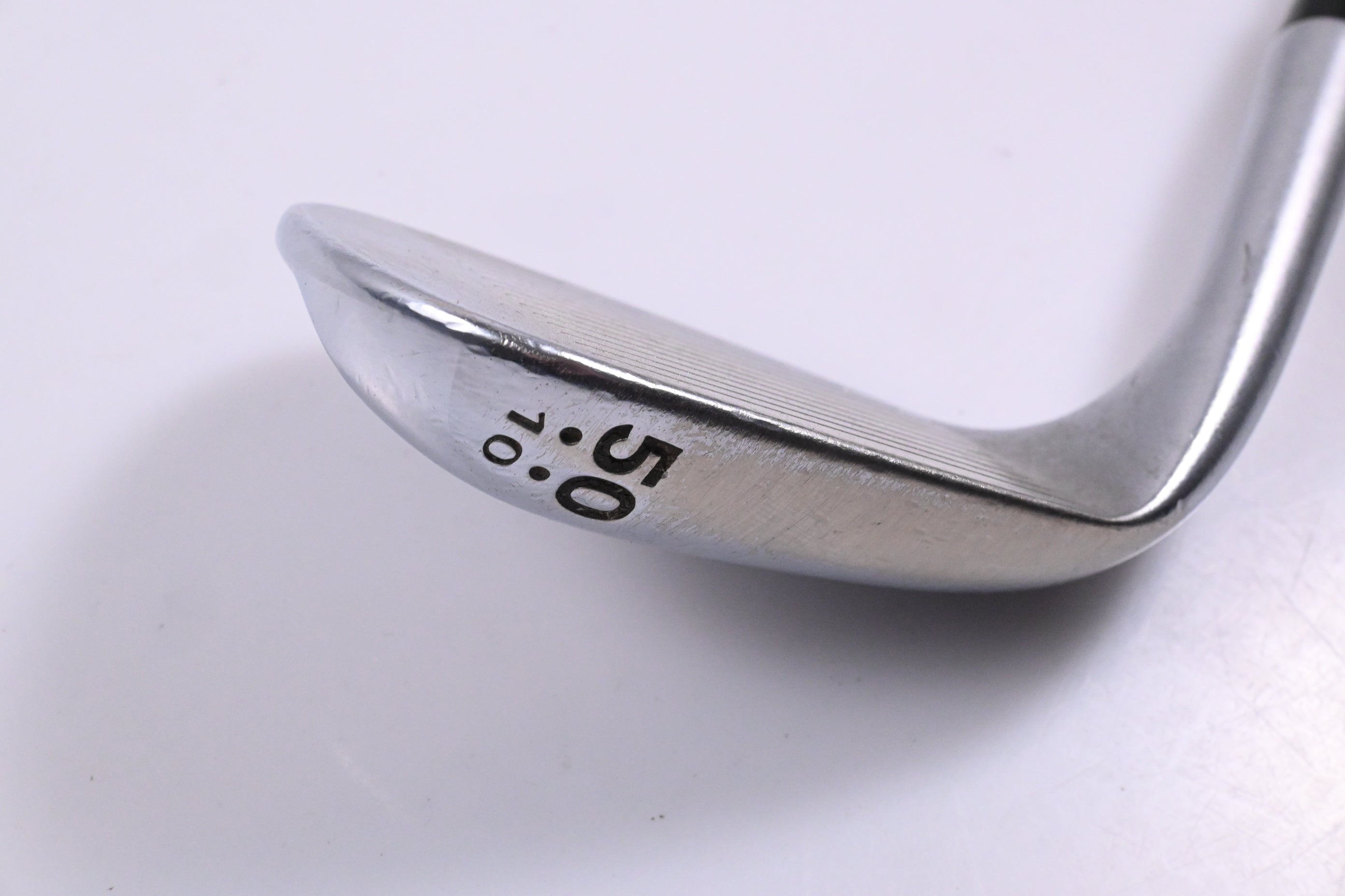 Cleveland 588 RTX Gap Wedge / 50 Degree / Wedge Flex Dynamic Gold Shaft