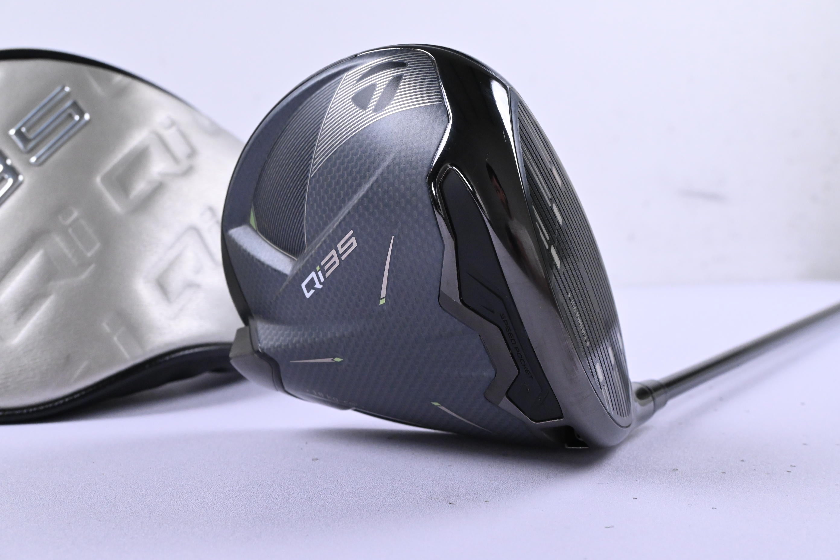 Taylormade Qi35 Max Driver / 10.5 Degree / Stiff Flex Fujikura Ventus Red 5