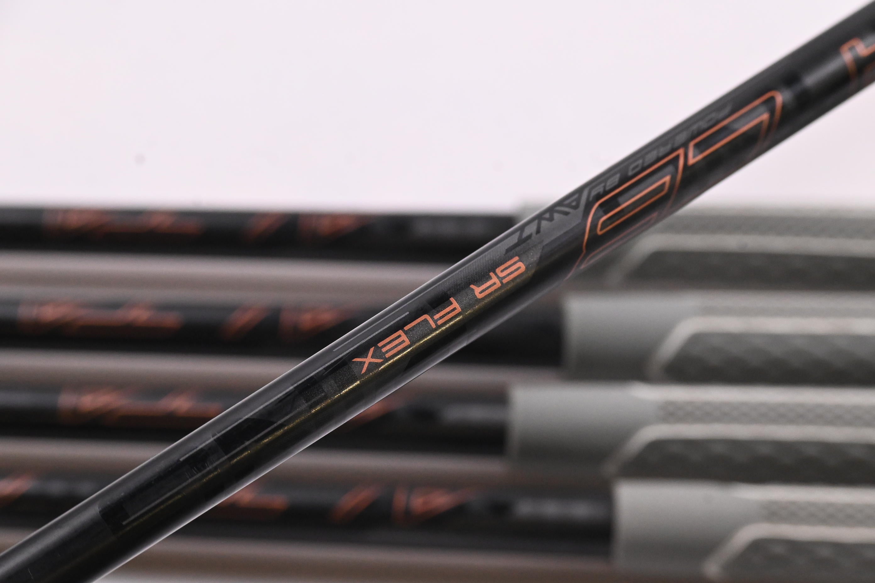 Ping G400 Irons / 7-PW / Orange Dot / Senior Flex Ping Alta CB Shafts