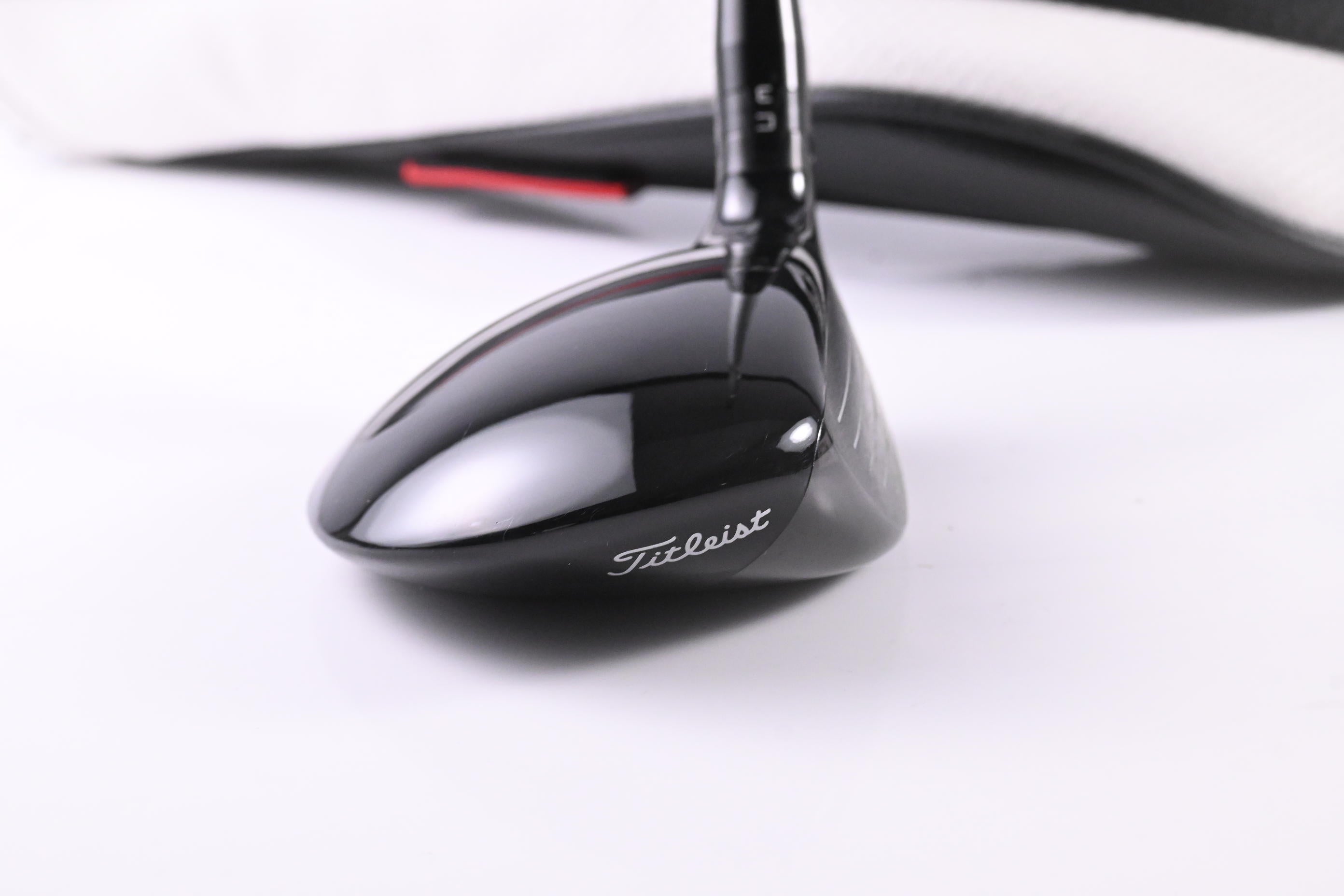 Titleist GT2 #5 Wood / 18 Degree / Regular Flex MMT Speedmesh 40 Shaft