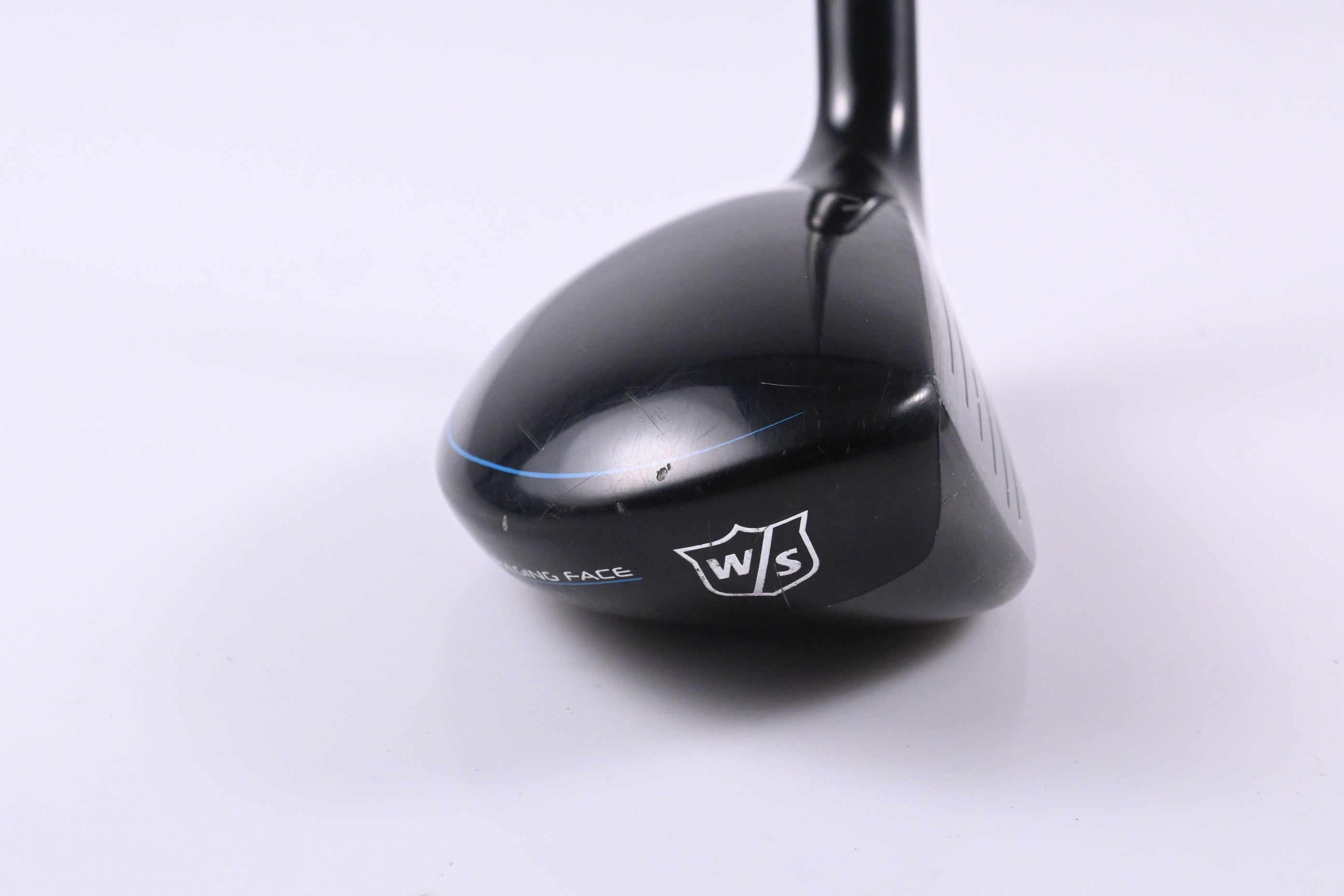 Wilson Staff D7 #4 Hybrid / 22 Degree / Senior Flex Recoil 460 Shaft