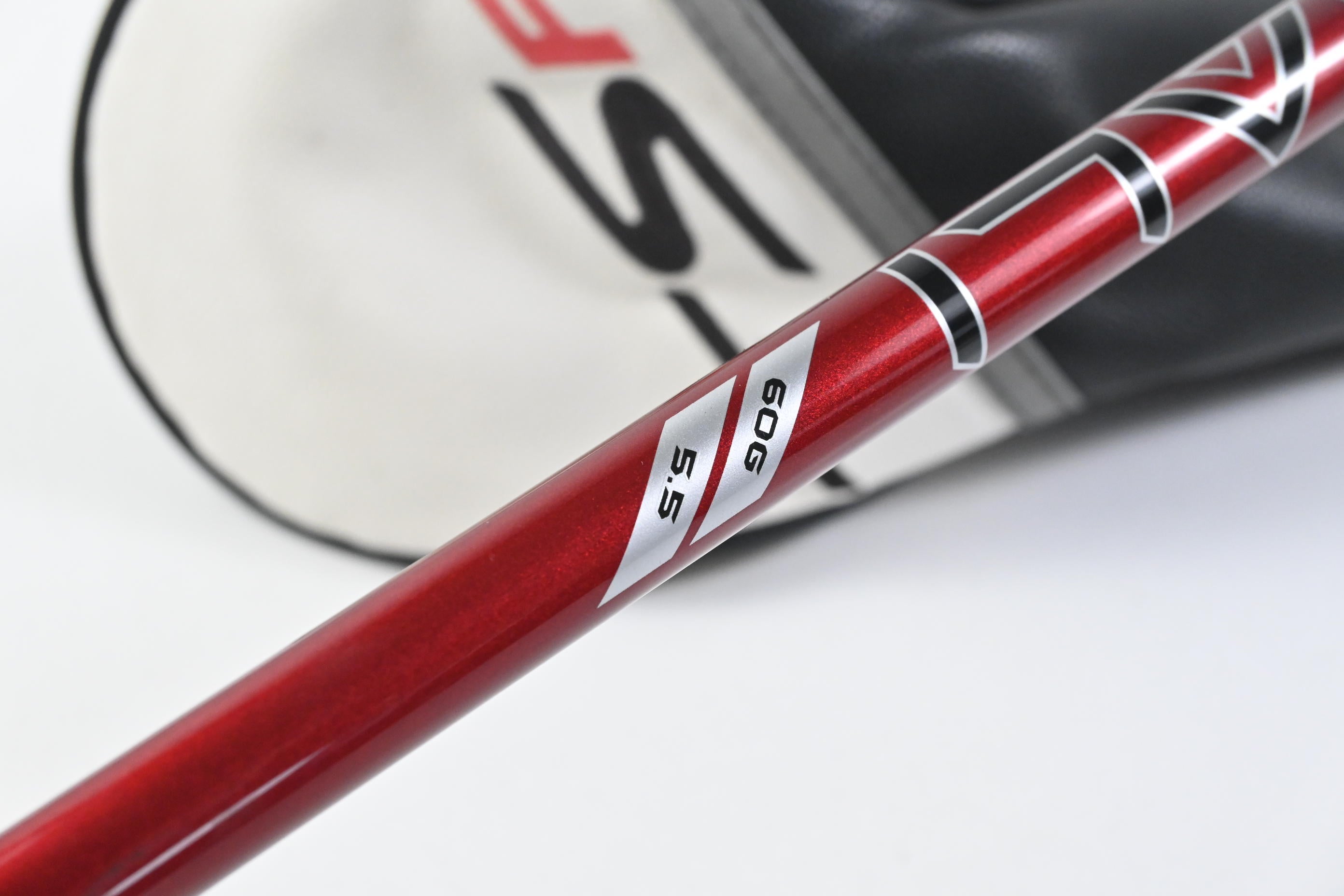 Titleist TSR2 #3 Wood / 15 Degree / Regular Flex Denali Red 60 Shaft