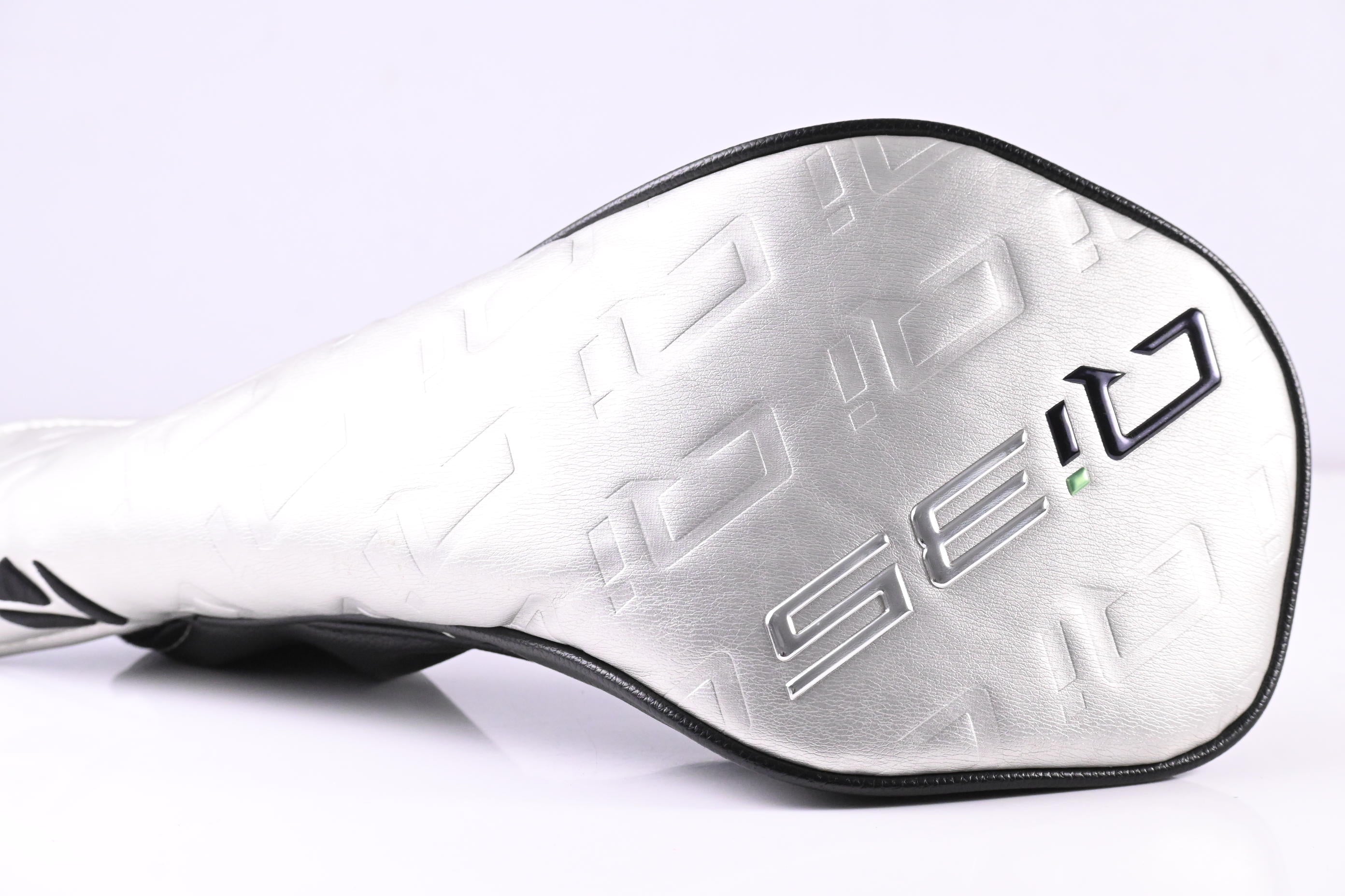 Taylormade Qi35 Driver / 10.5 Degree / Stiff Flex Project X HZRDUS Black 60