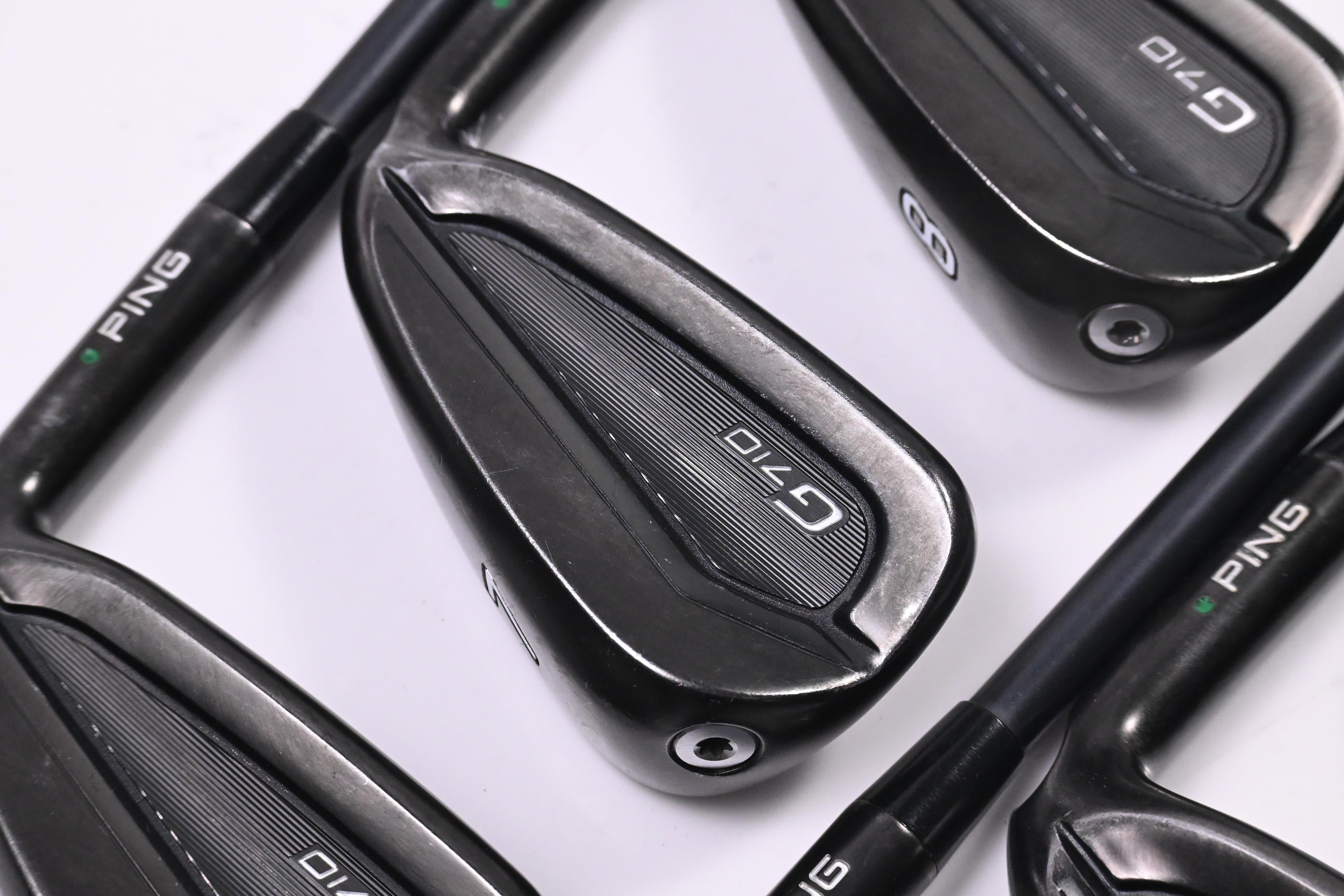 Ping G710 Irons / 6-PW+SW / Green Dot / Regular Flex Ping Alta CB Red Shafts