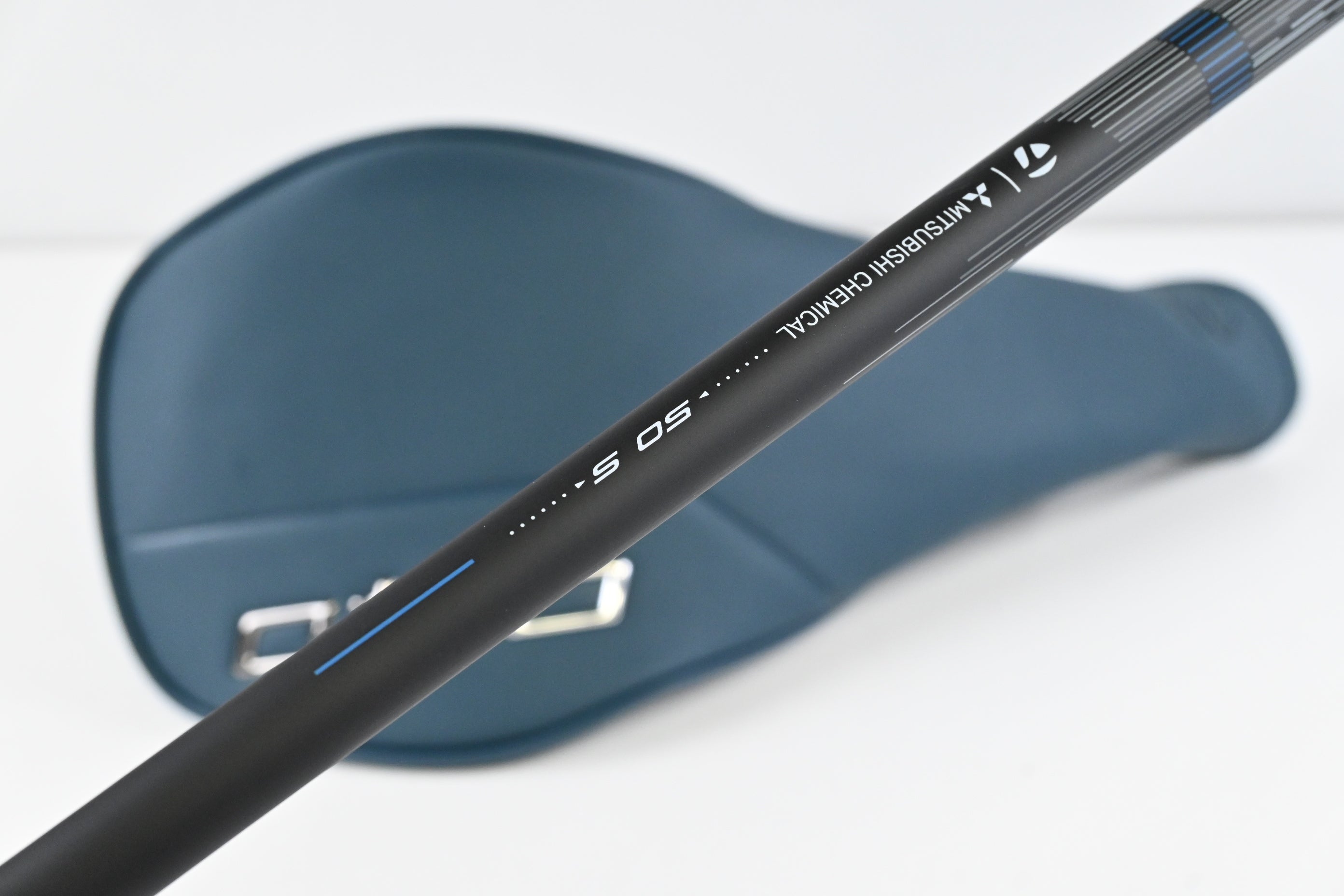 Taylormade Qi4D Driver / 9 Degree / Stiff Flex Reax Blue 50 Shaft