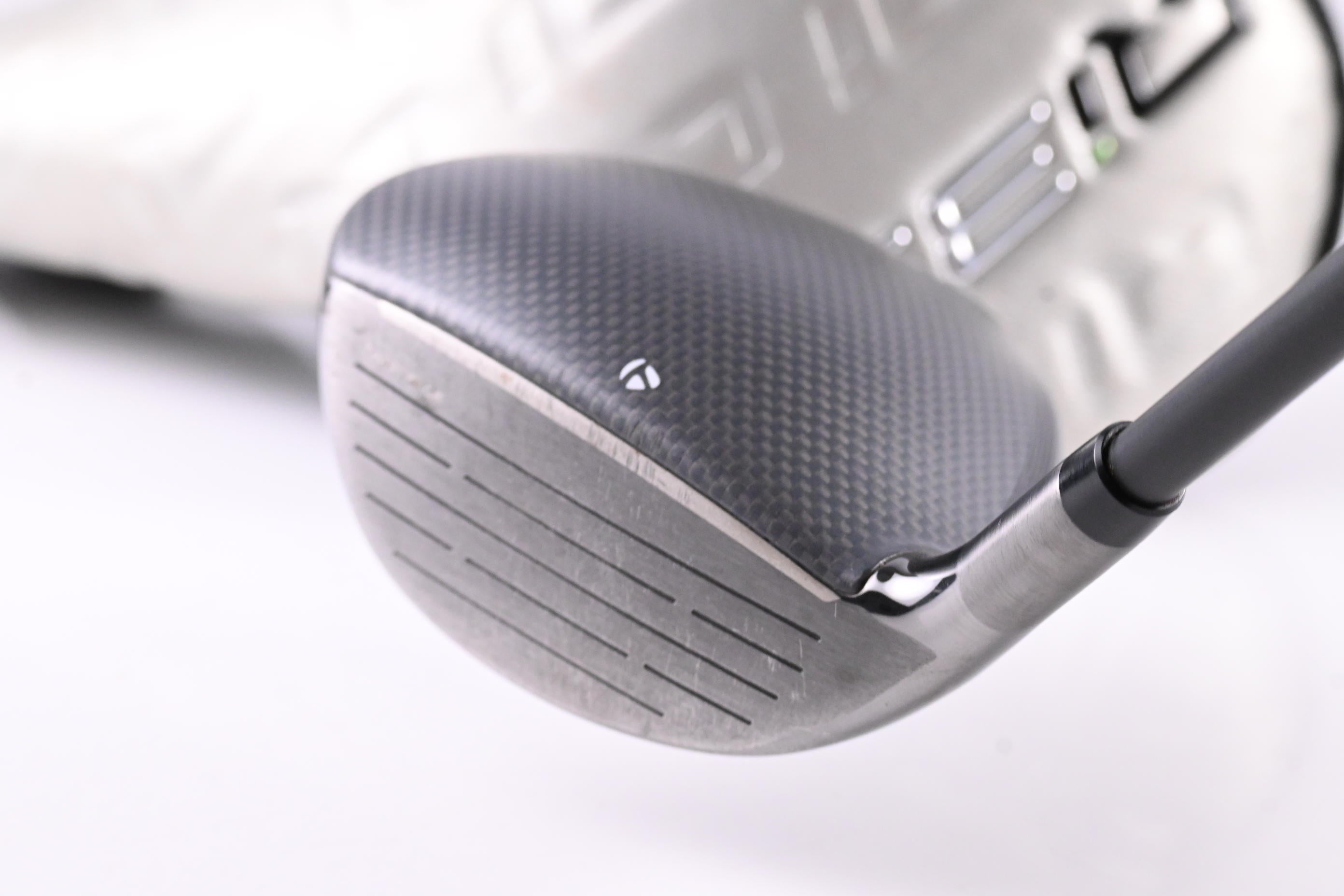 Taylormade Qi35 #7 Wood / 21 Degree / Regular Flex Fujikura Ventus Blue 5 Shaft