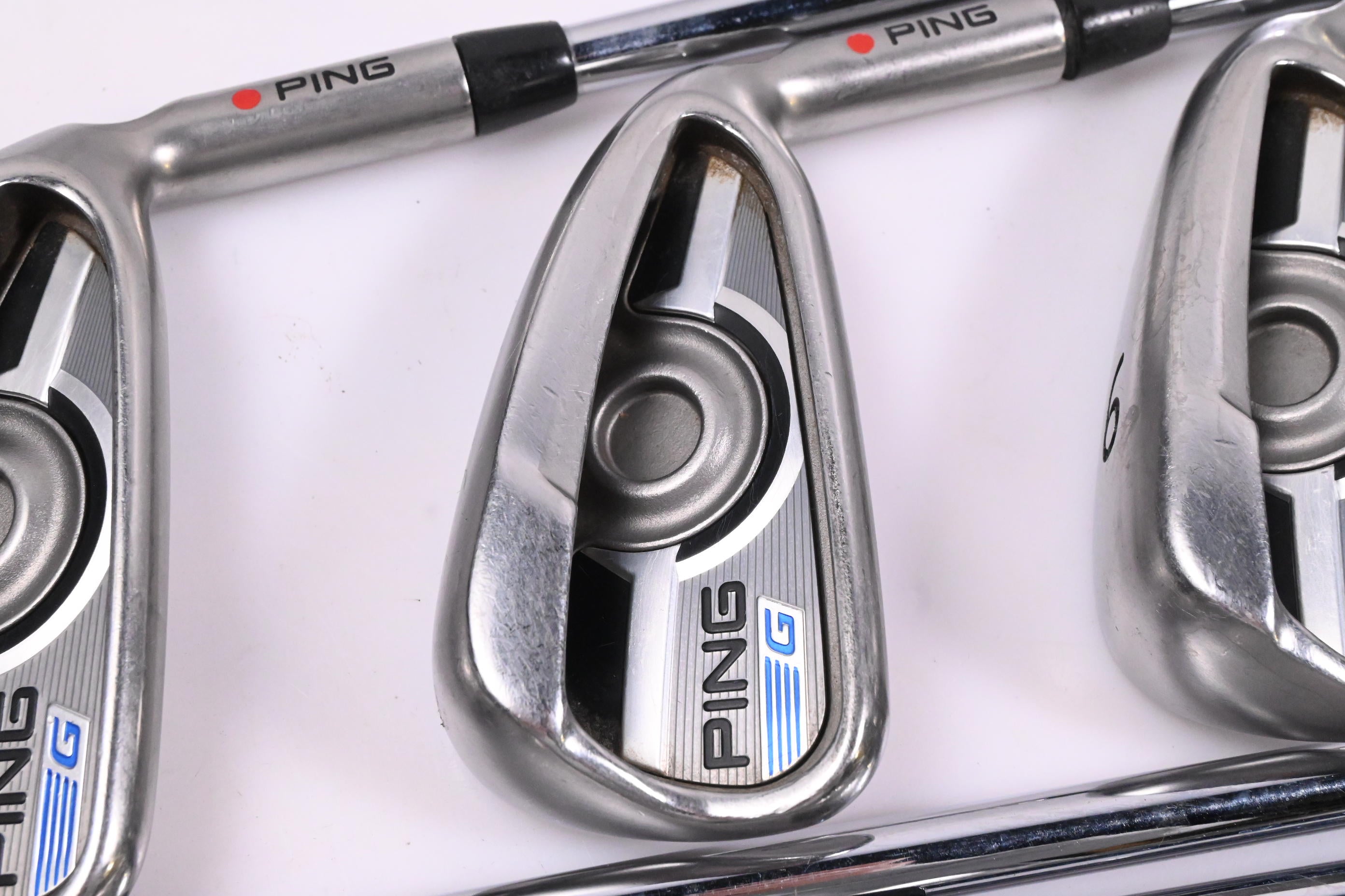 Ping G Series Irons / 4-PW / Red Dot / Regular Flex Ping AWT 2.0 Shafts
