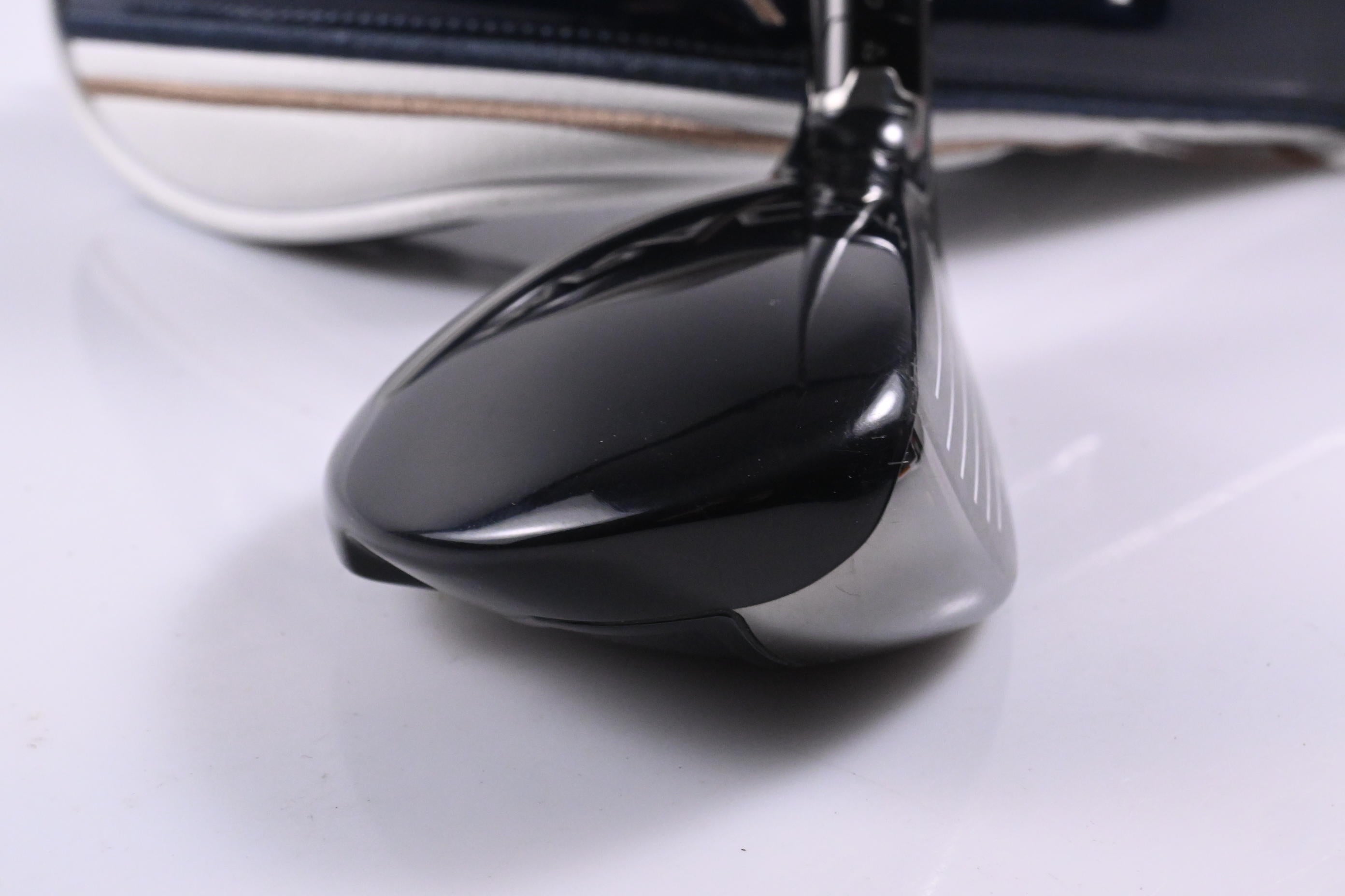 Callaway Paradym X #4 Hybrid / 21 Degree / Senior Flex Aldila Ascent 50 Shaft